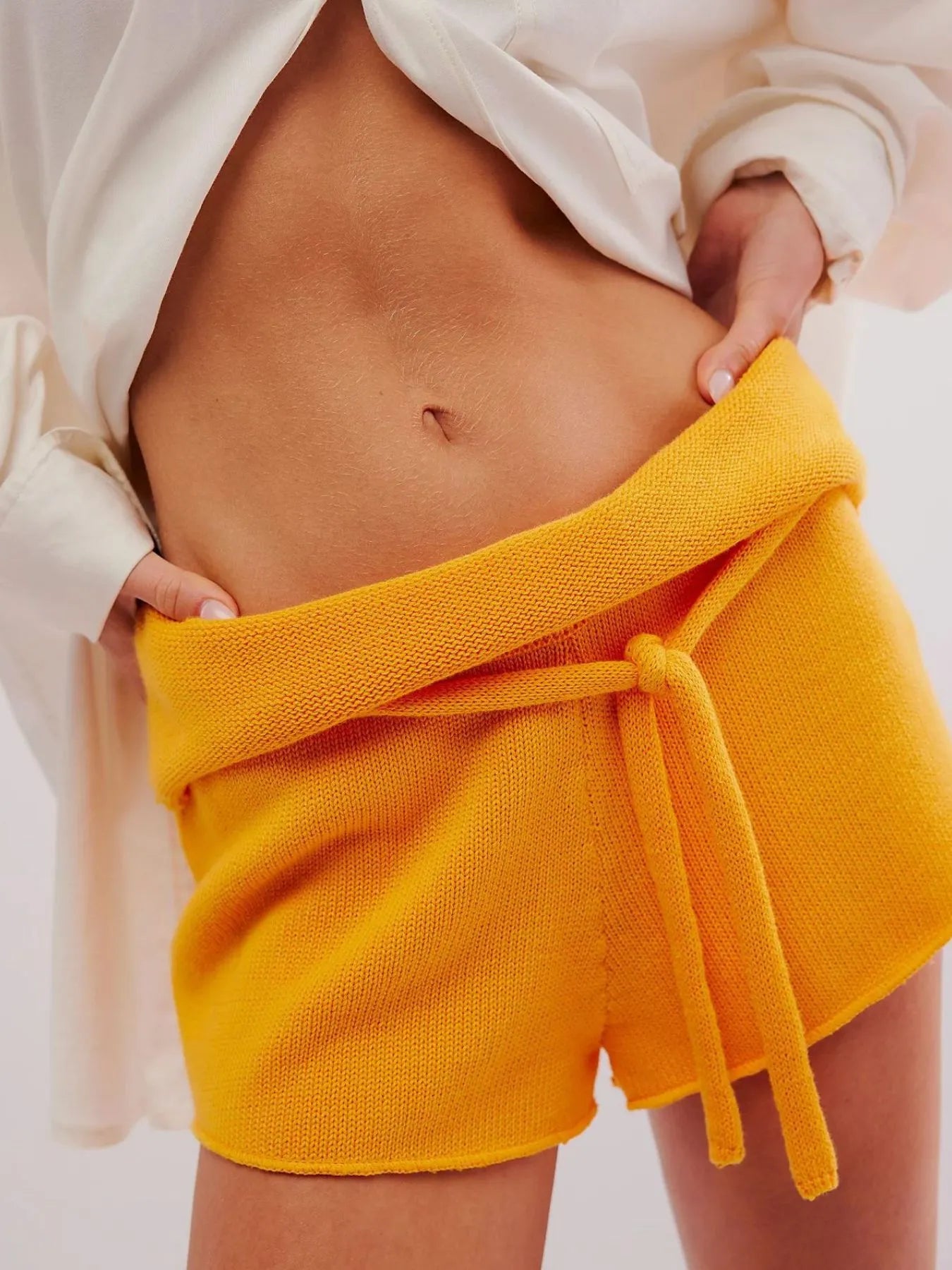 Tied Casual Shorts Gold - Fashorio