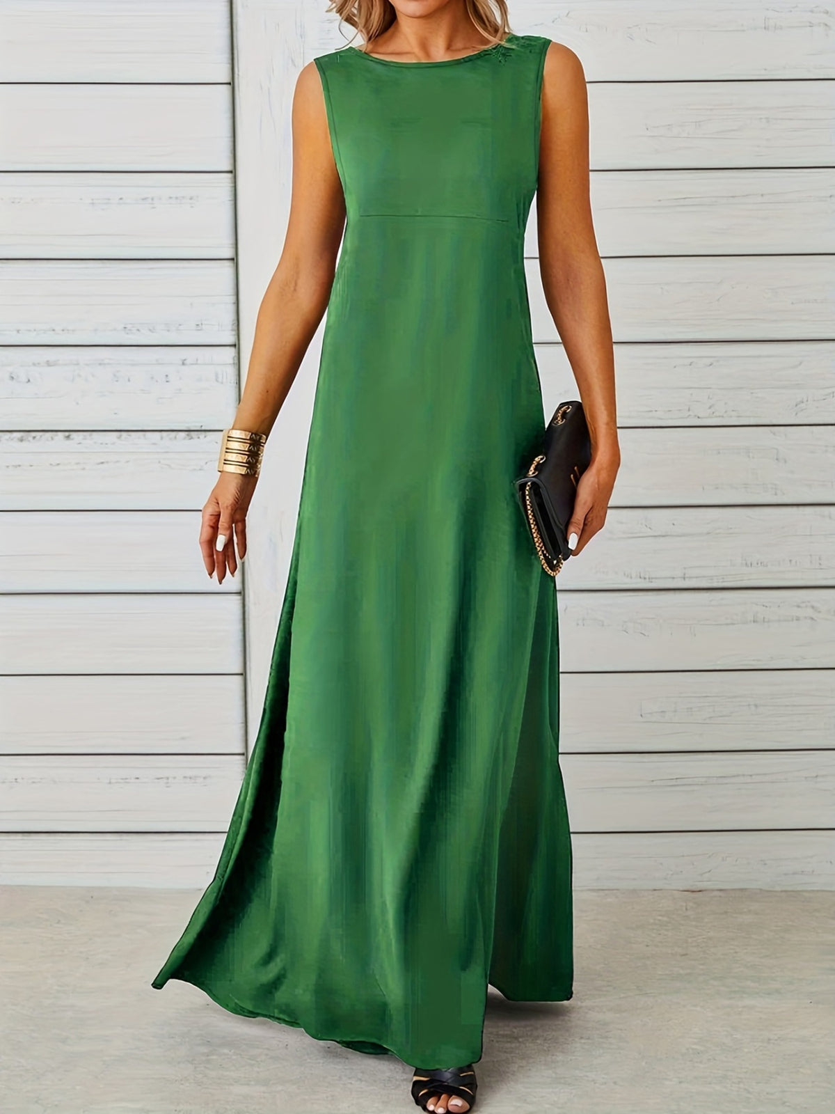 Color range of flowy maxi dress