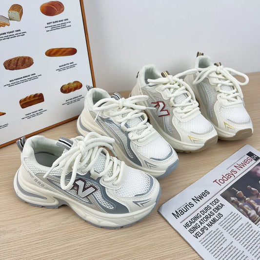 Contrast Letter Lace Up Athletic Shoes - Fashorio