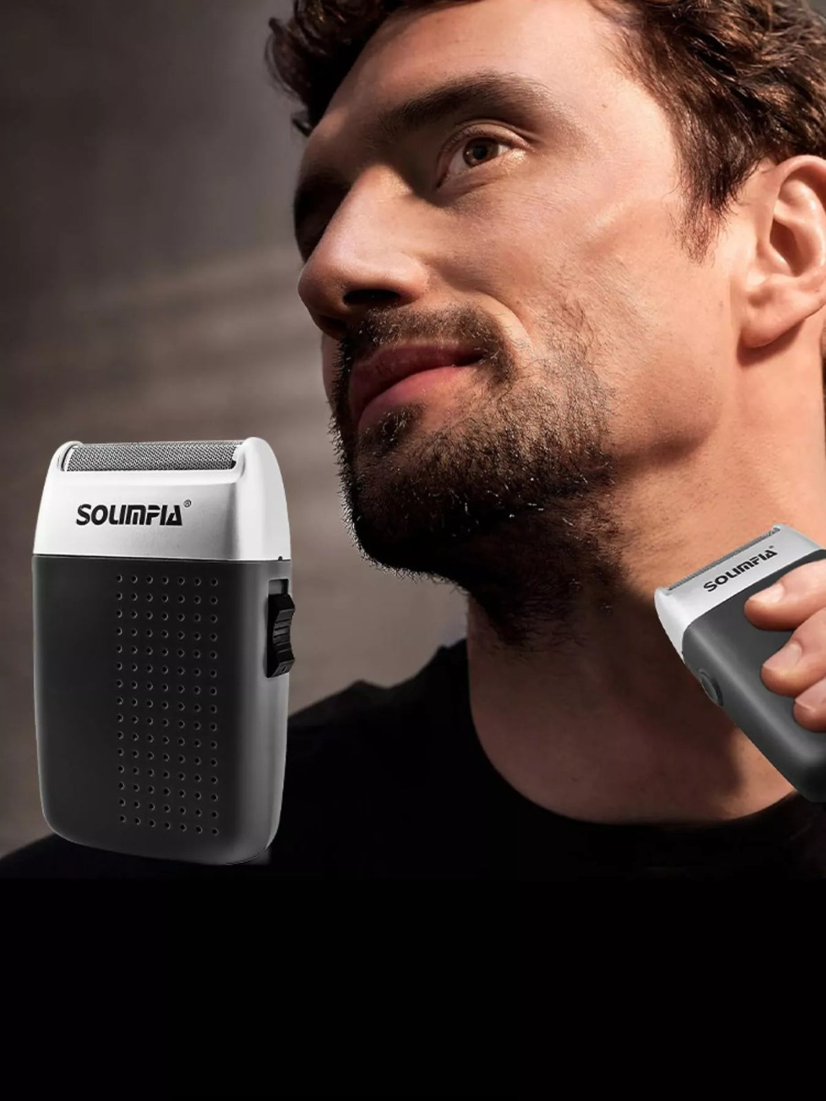 Rotary shaver floating heads close up