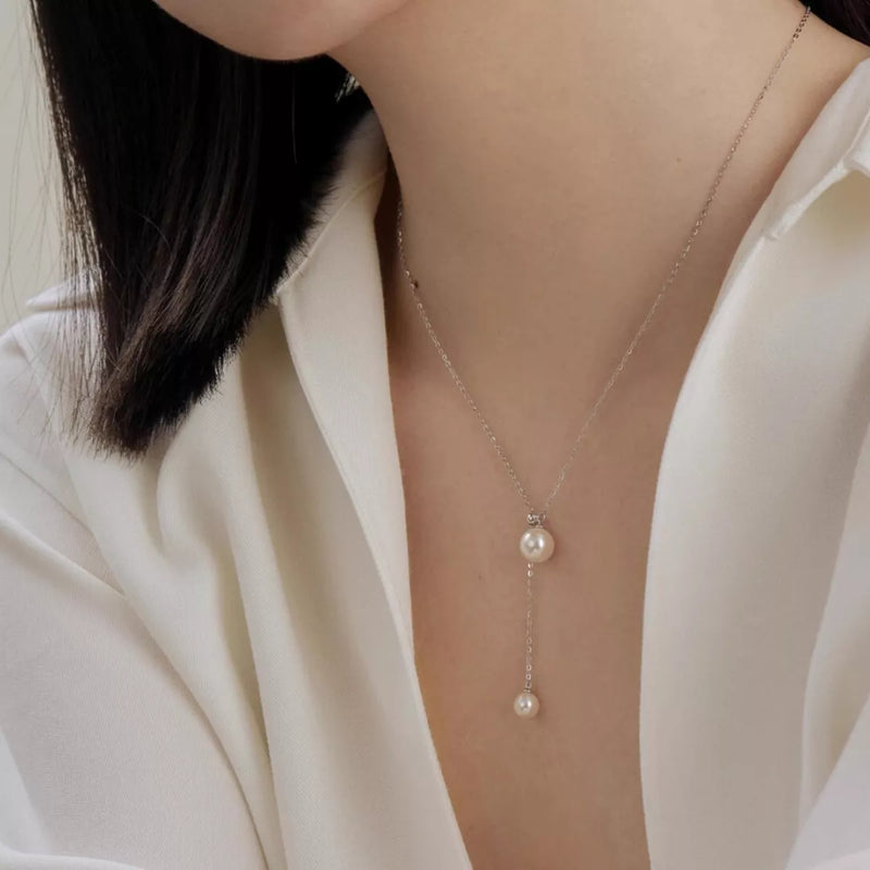 Silver pearl pendant Y necklace