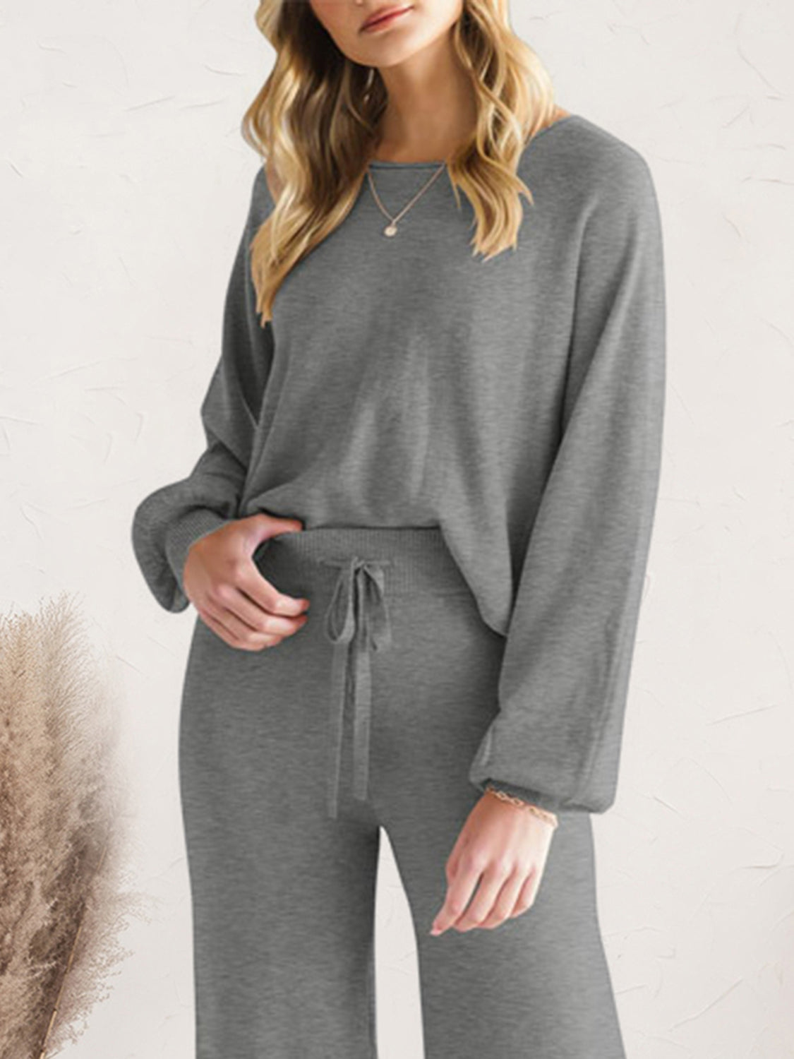 Long Sleeve Lounge Top and Drawstring Pants Set - Fashorio