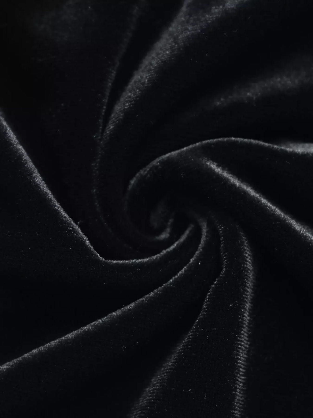 Black pleated sweetheart long sleeve mini dress hem detail