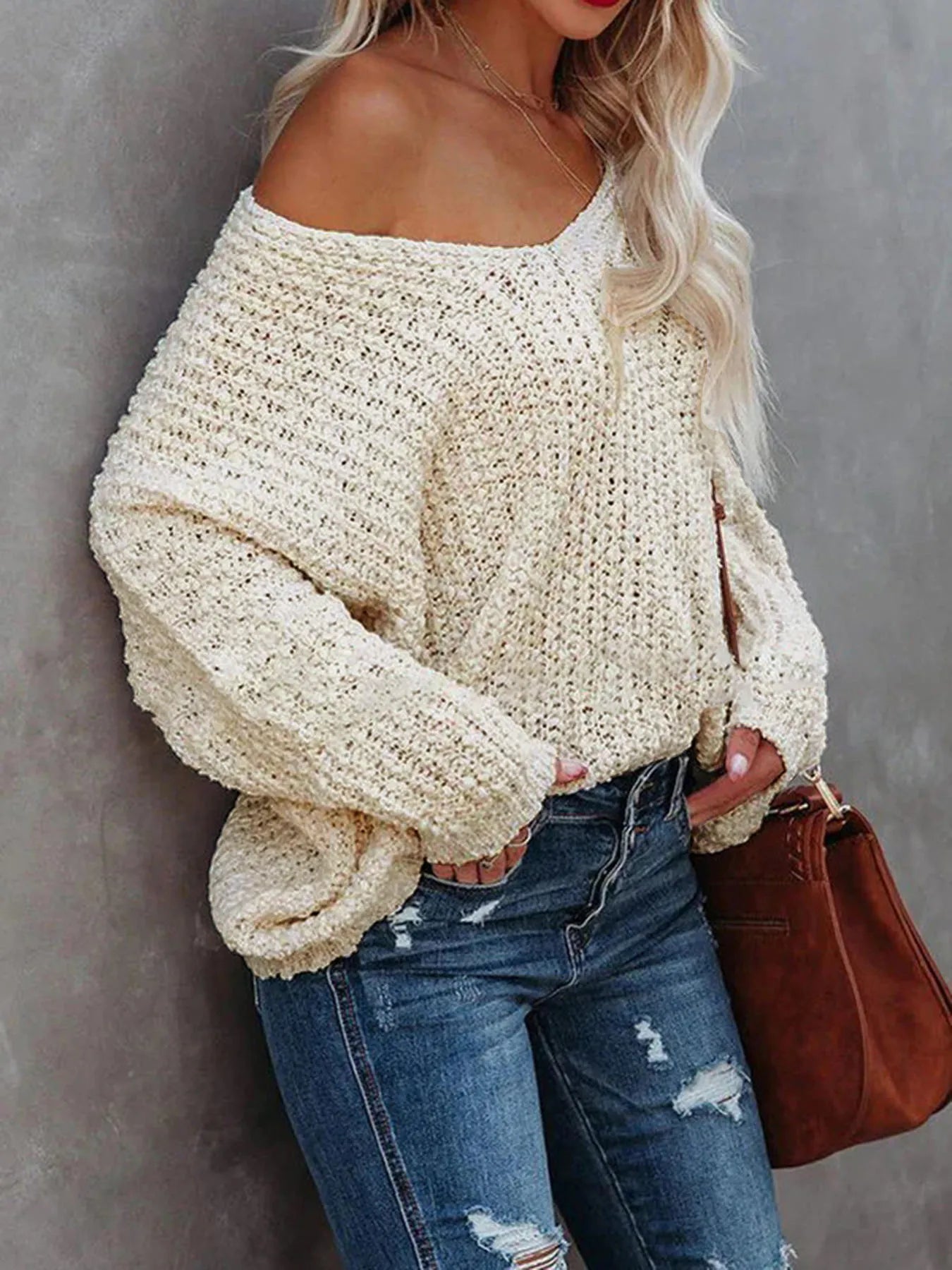 V-Neck Long Sleeve Sweater - Fashorio
