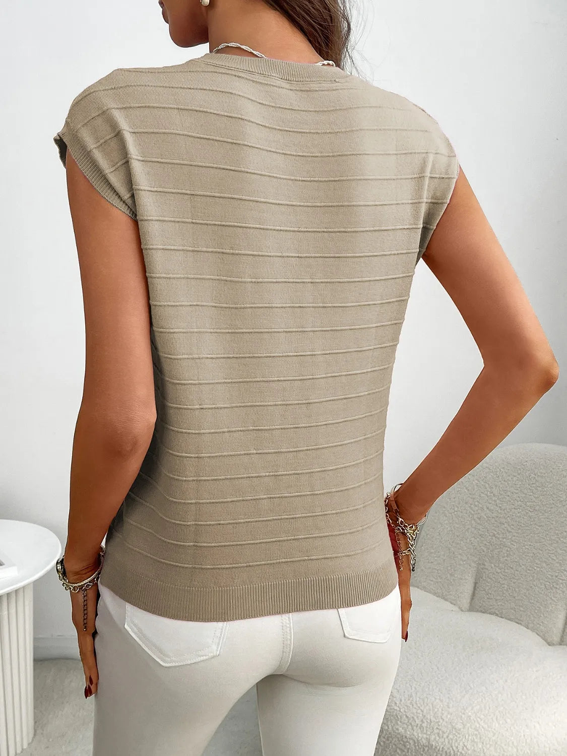 Round Neck Cap Sleeve Knit Top - Fashorio