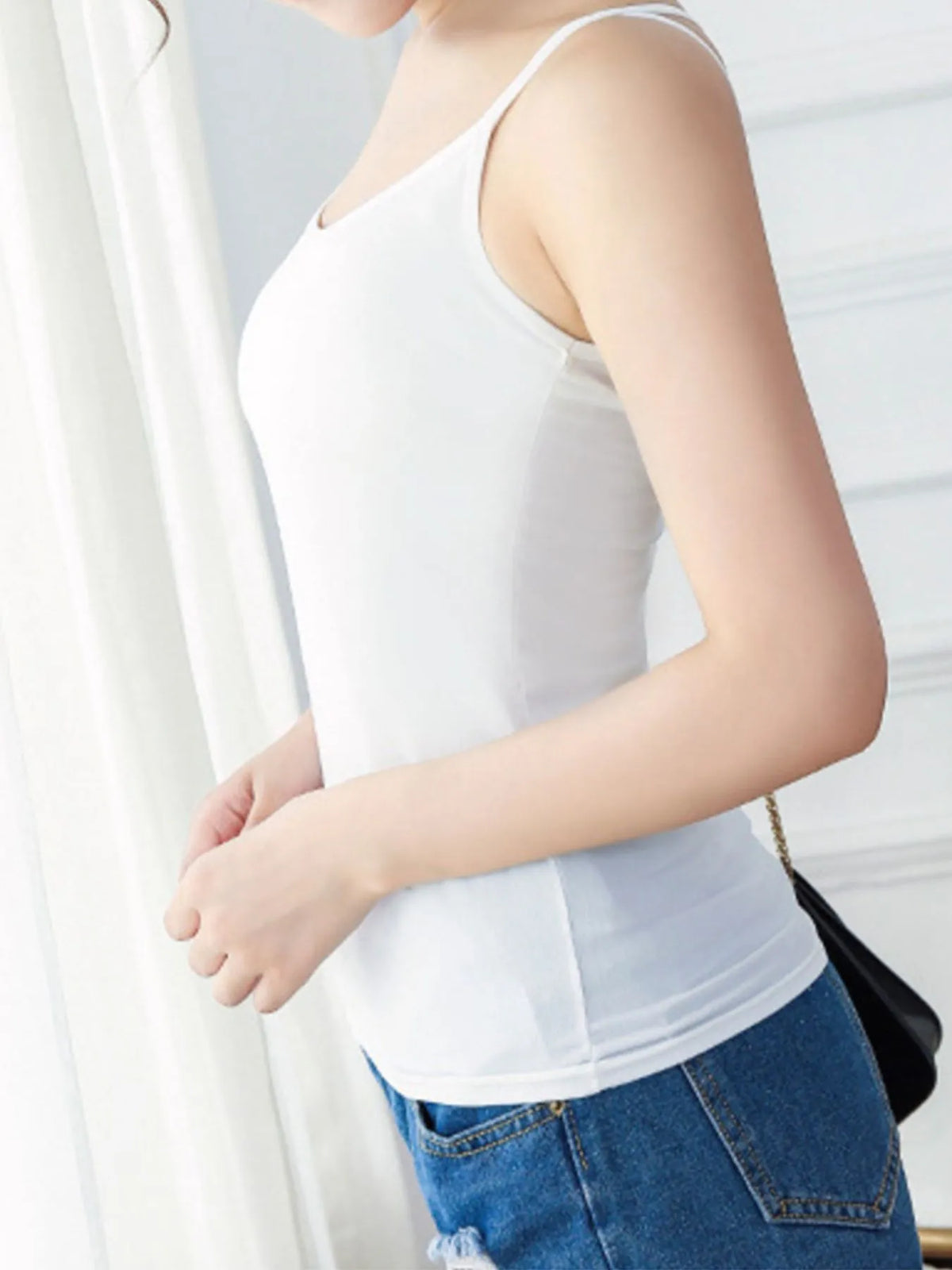 Scoop neck cami top side view