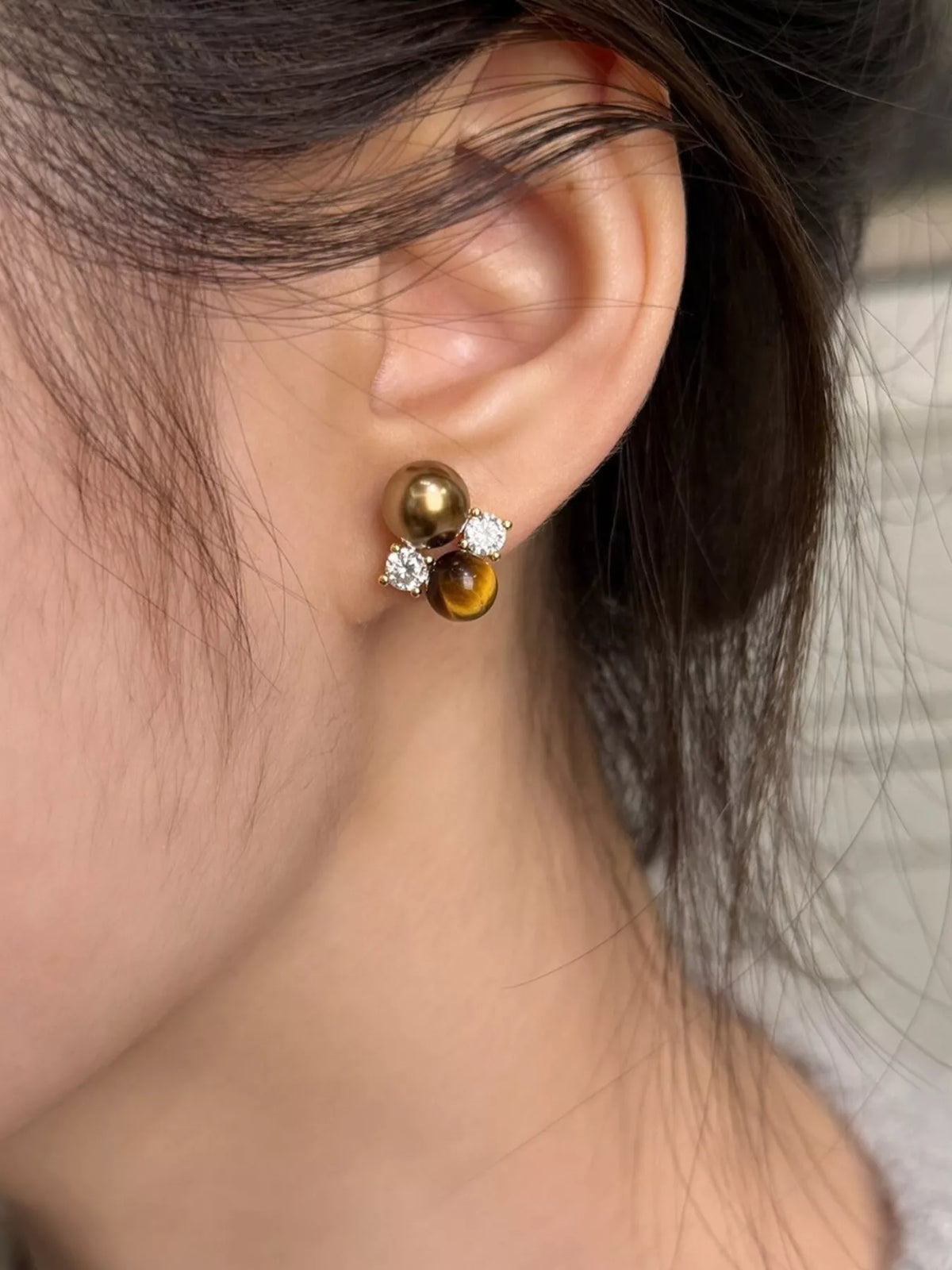 Sterling silver tiger eye stud earrings pair