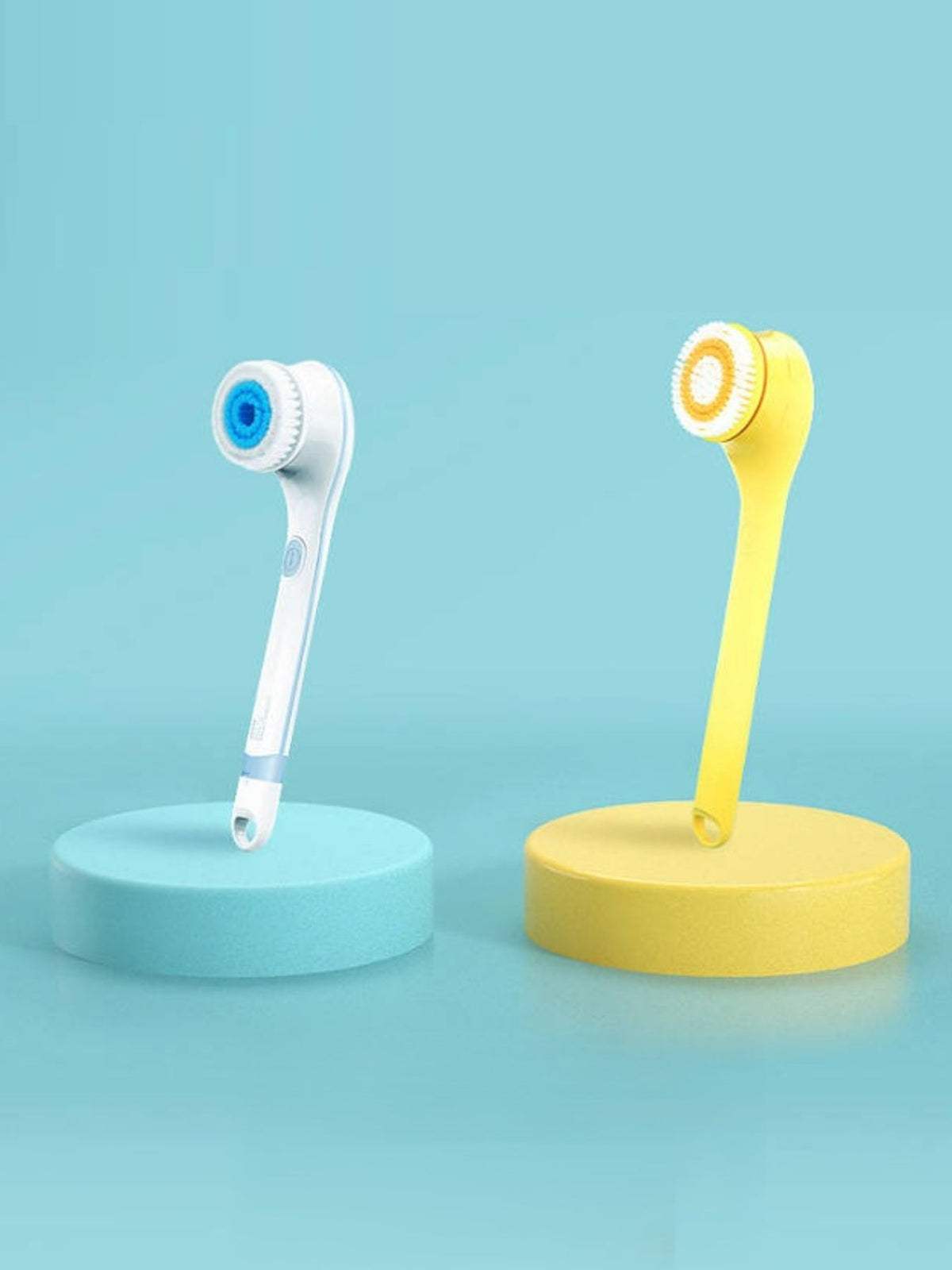 Facial cleansing brush bristle head detail