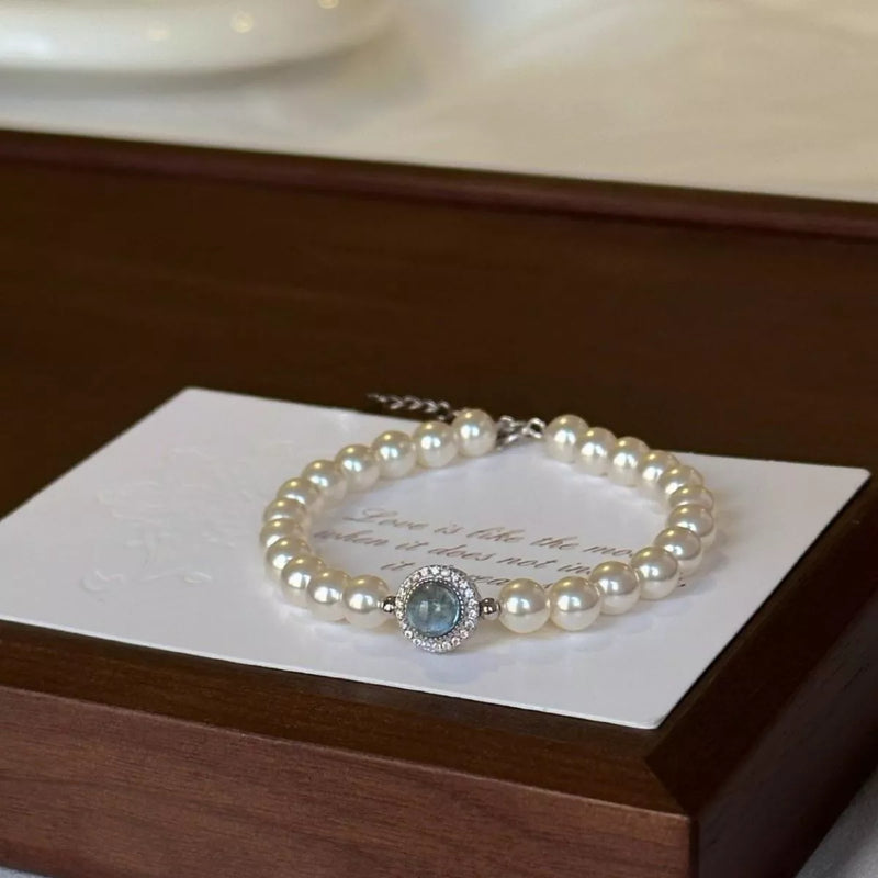 White sterling silver zircon pearl bracelet, front view