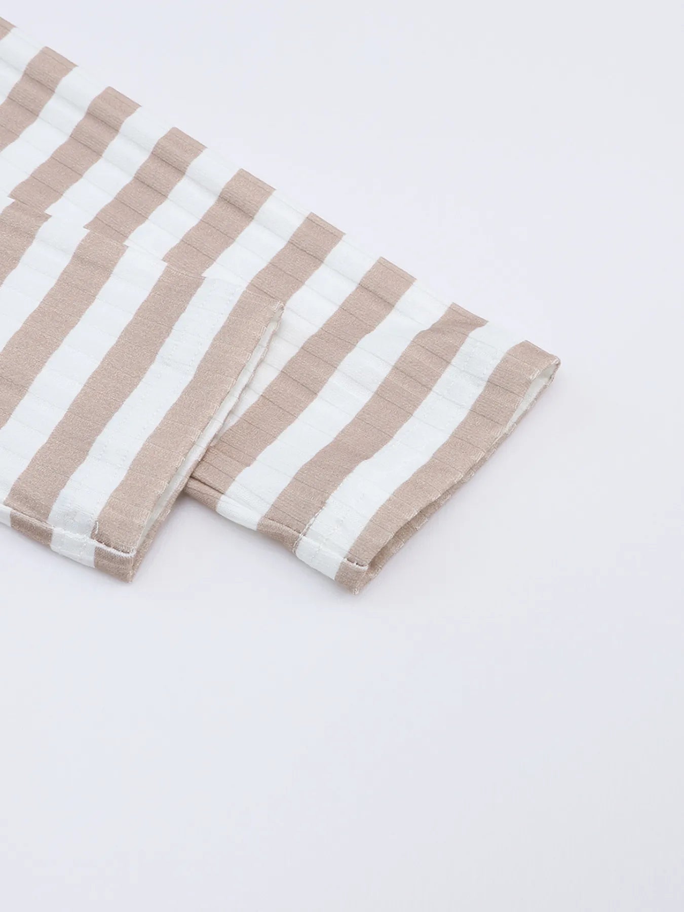 Striped Textured Knit Long Sleeve Tee - Fashorio