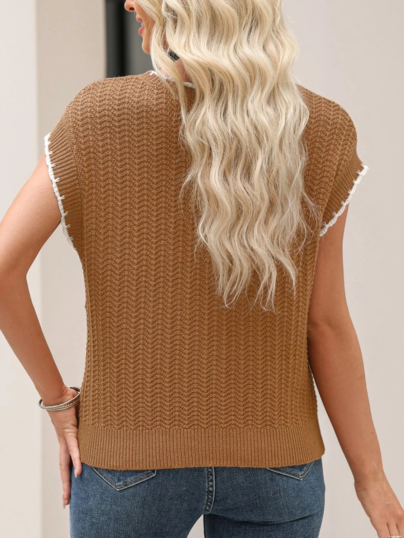Contrast Trim Boxy Fit Sweater Vest - Fashorio