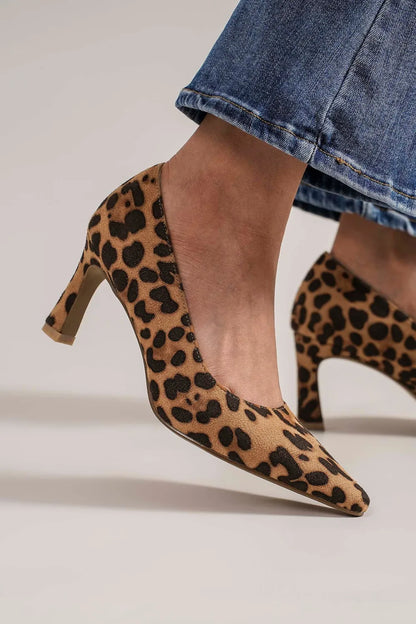 Beast Fashion Faux Suede Leopard Point Toe Pumps Leopard - Fashorio