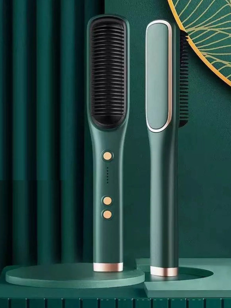 Heating straightening comb in dark green
