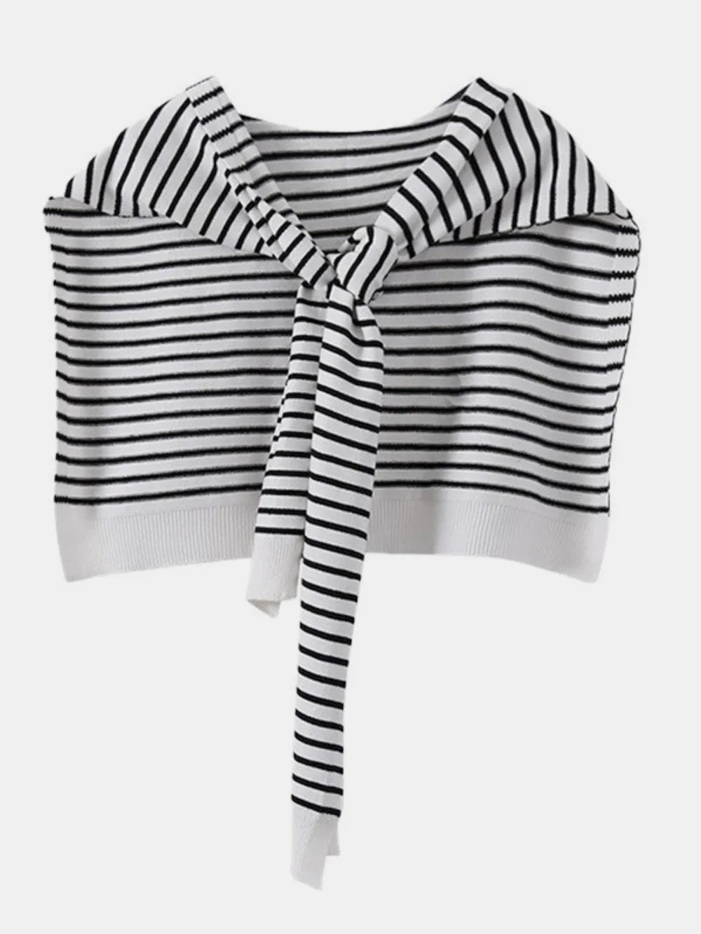 Striped contrast knit wrap color contrast detail