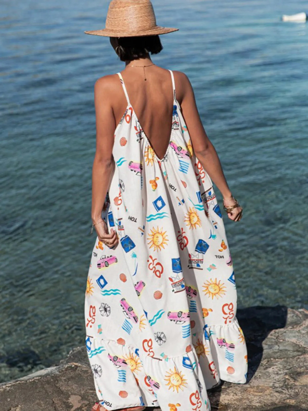 Printed V neck summer maxi dress neckline detail
