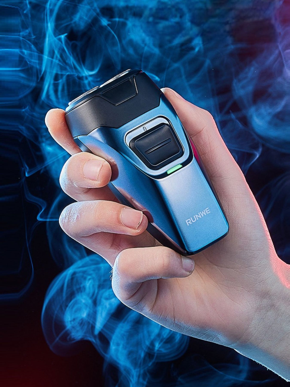 Portable foil shaver in light blue