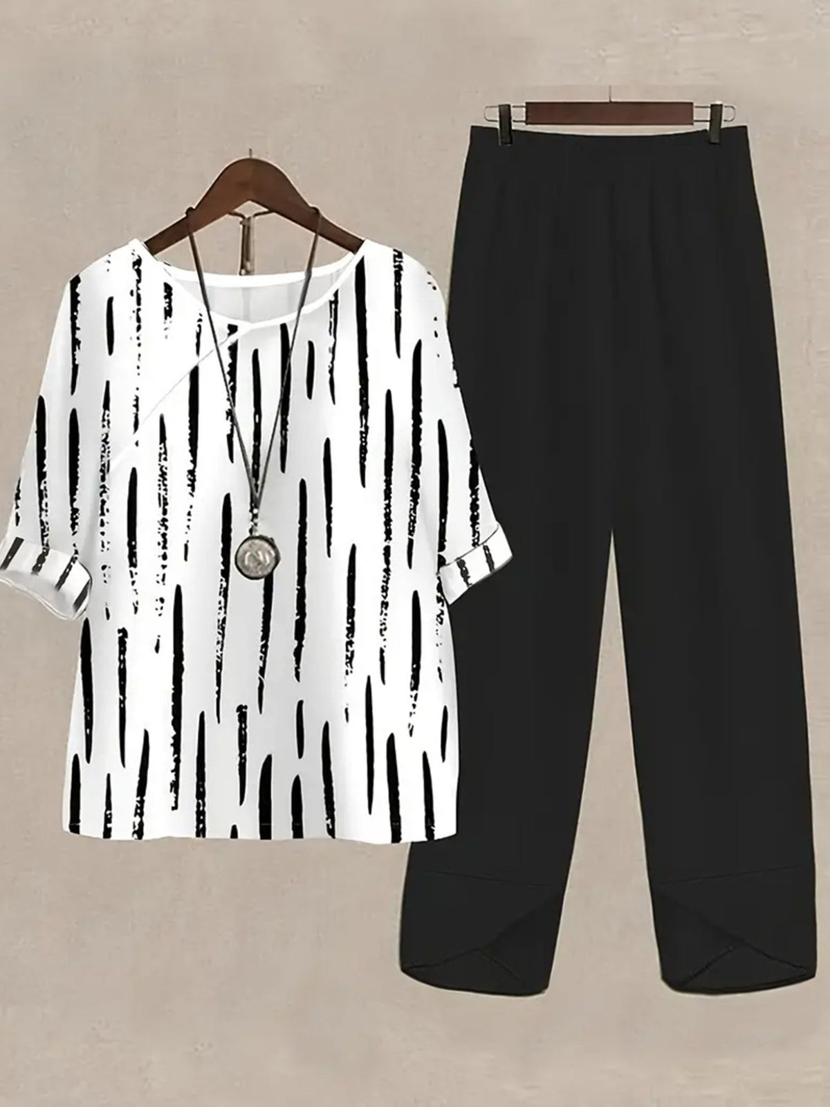 Printed half sleeve top variation