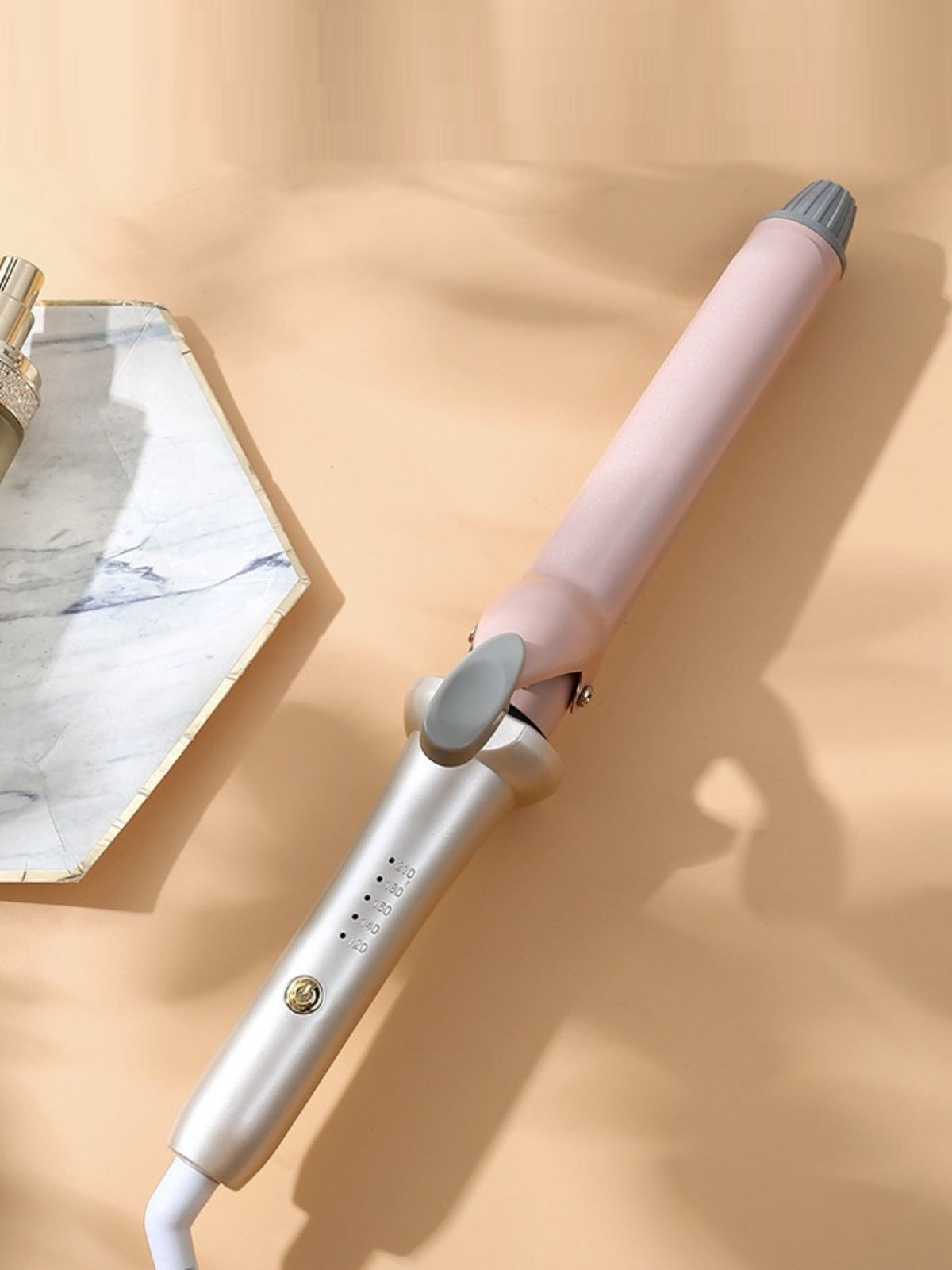 Fast heating ceramic curling iron in pink