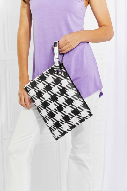 Make It Your Own Printed Wristlet - Fashorio