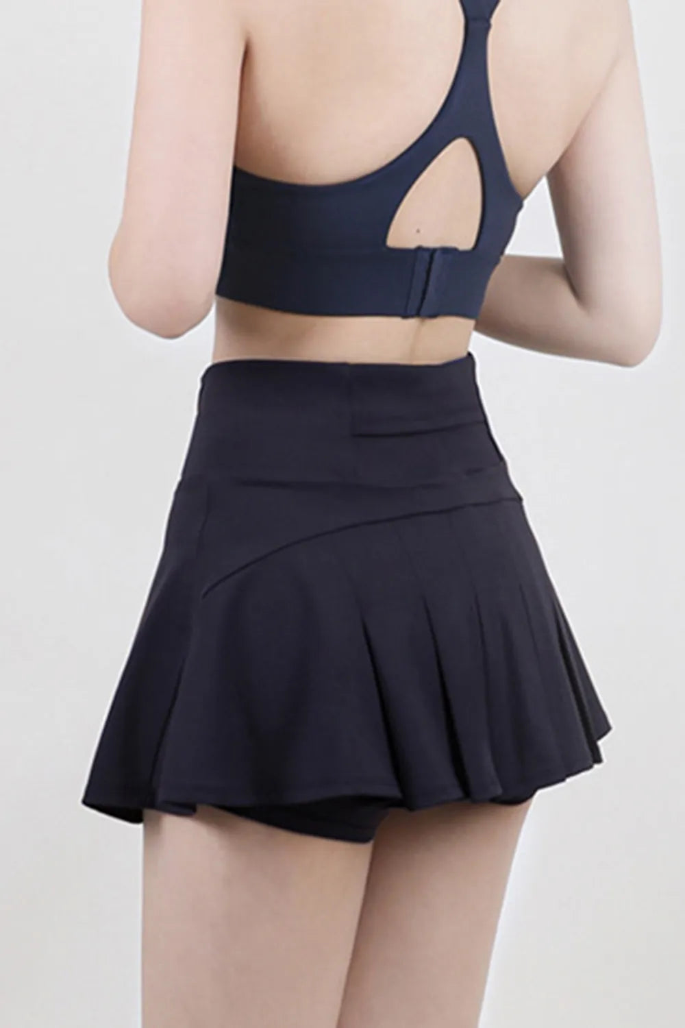 High waist pleated active skirt strap detail