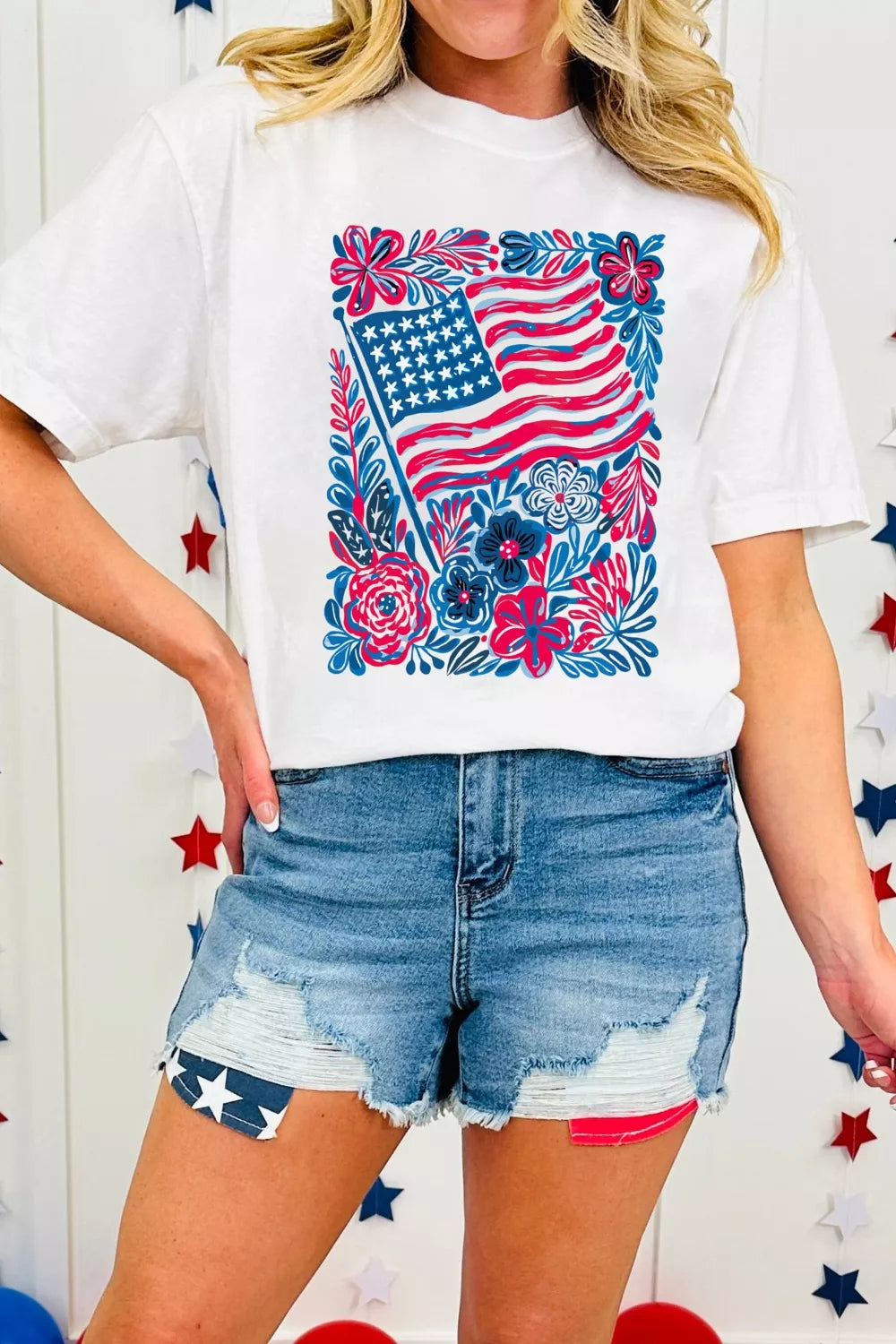 White floral flag patriotic graphic tee styled look