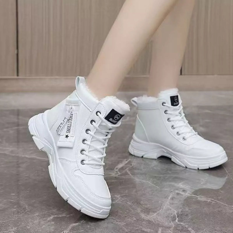 lace up warm ankle boots front view