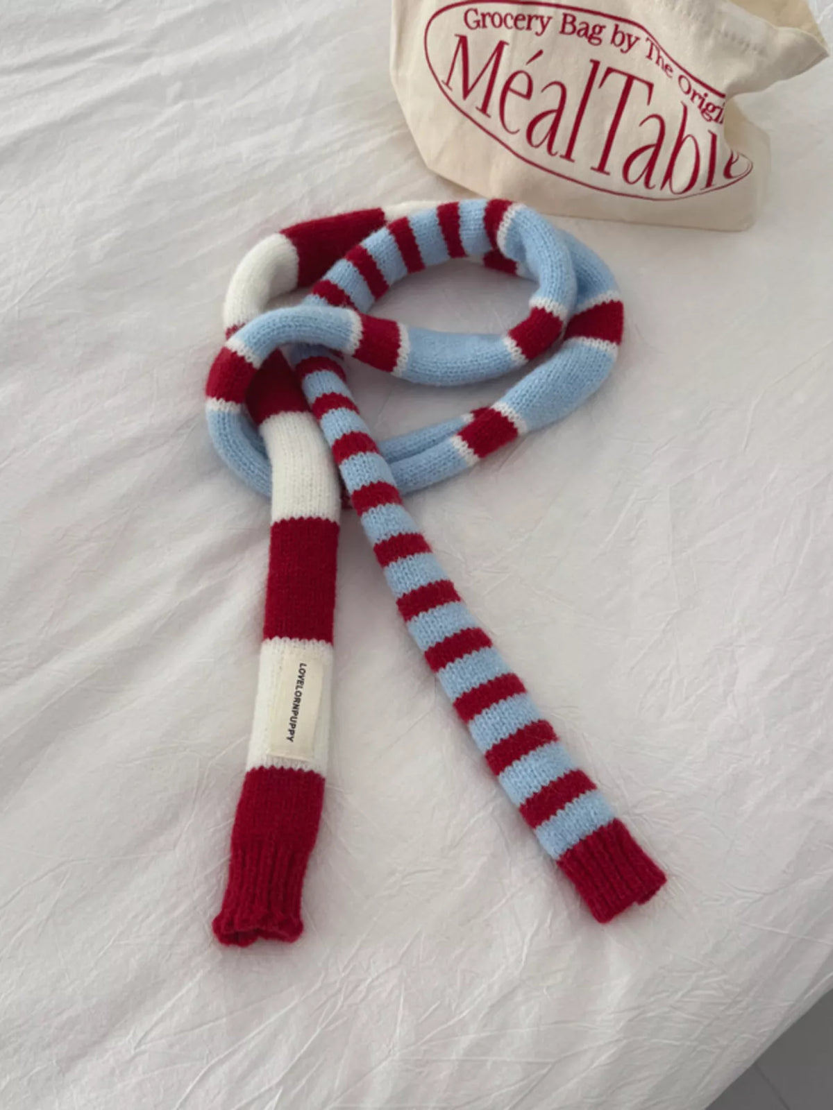 Close up of the knitted stripe texture