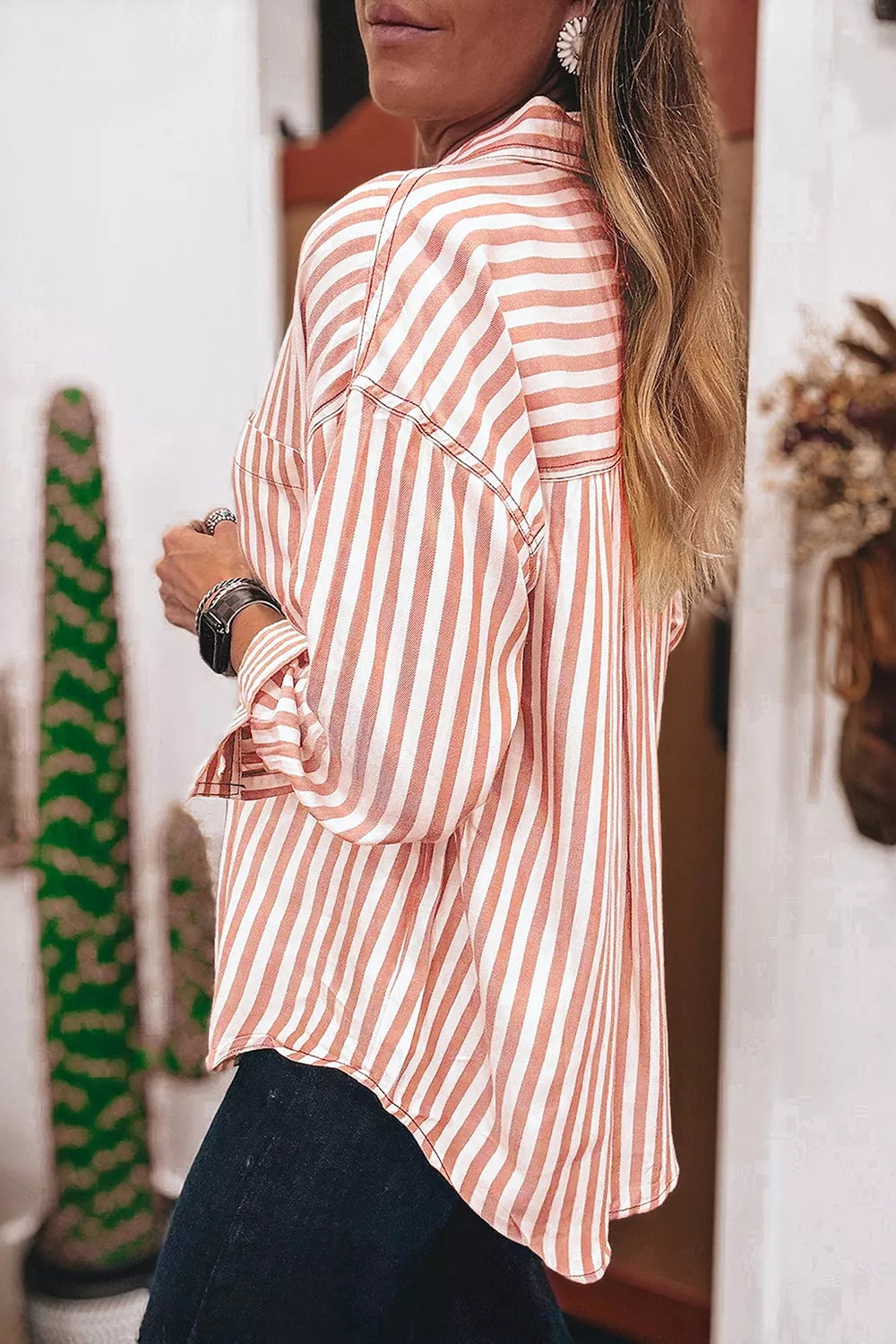 Sleeve and cuff detail on the western button down shirt