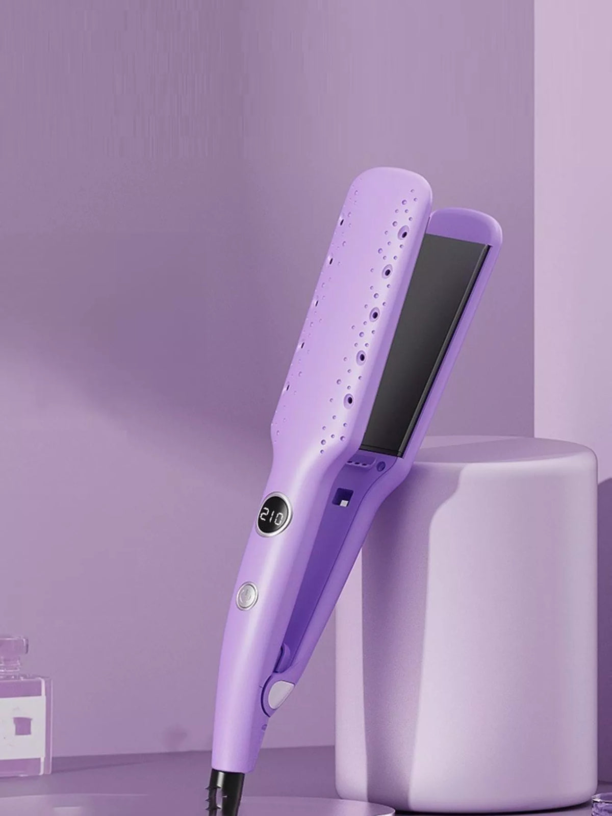 Fast heating straightener full view