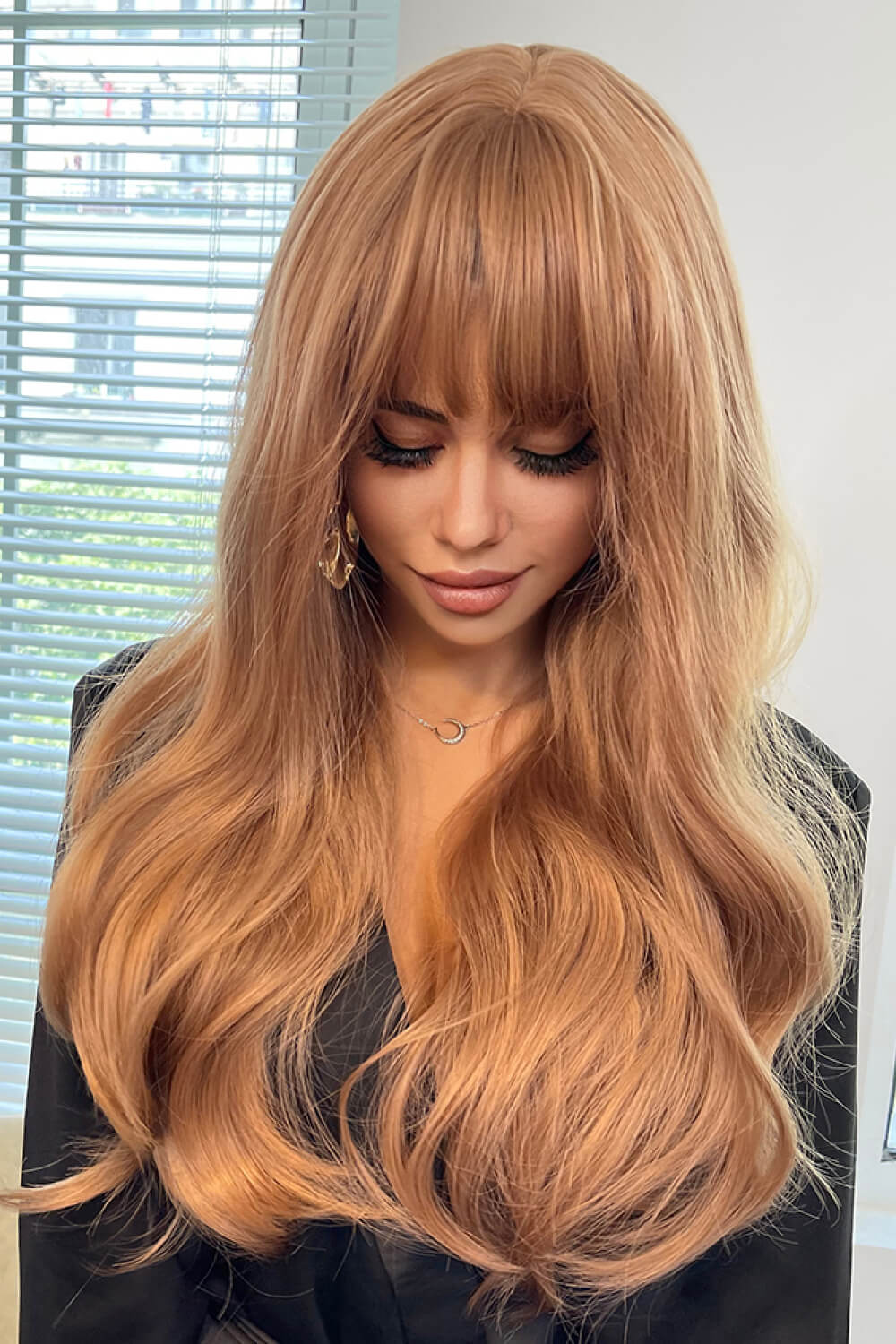 Strawberry blonde wig color