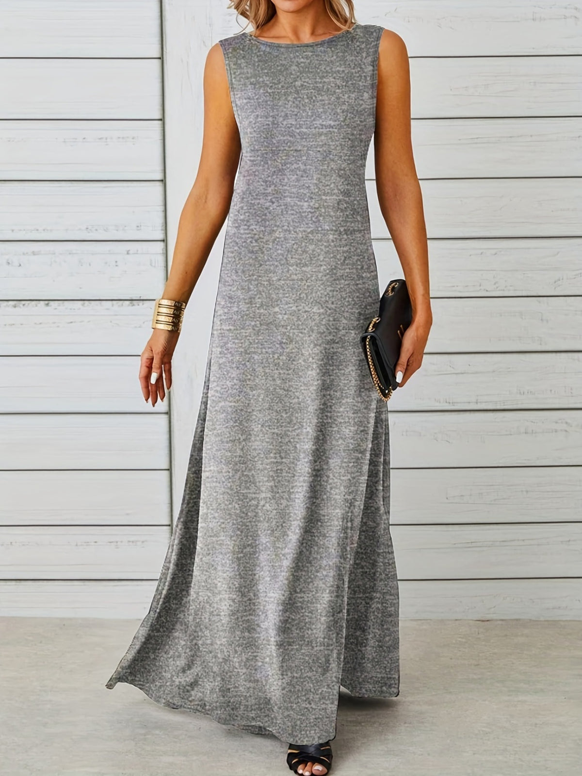 Color range of flowy maxi dress
