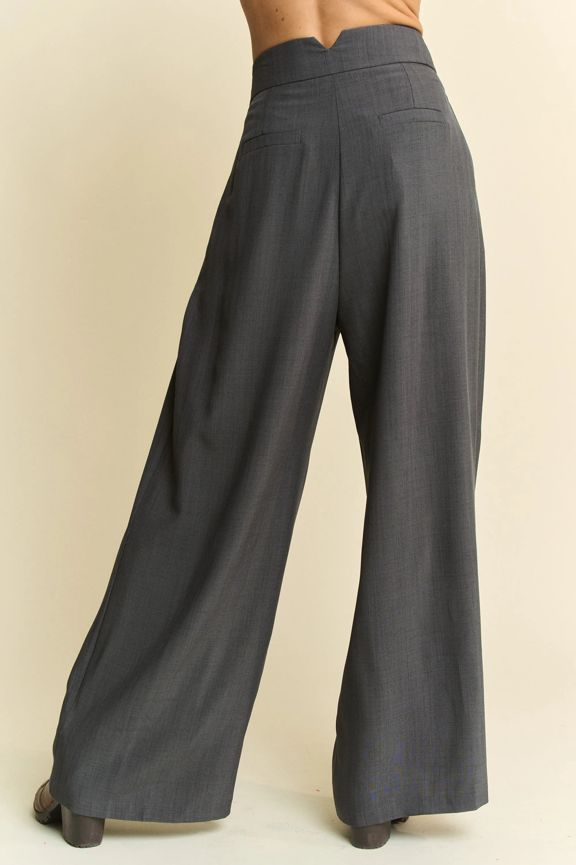 Davi & Dani Solid Back Pocket Shirring Detail Wide Leg Pants - Fashorio