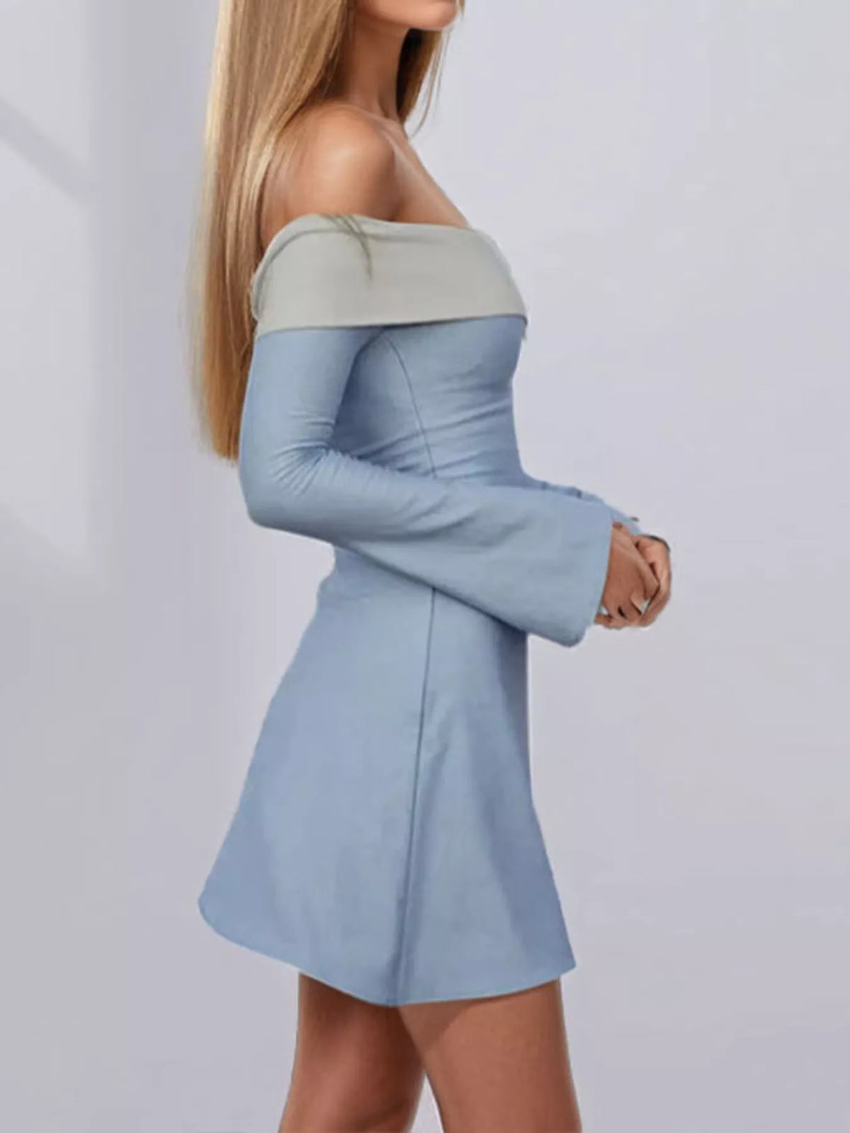 Off shoulder flare sleeve mini dress side view
