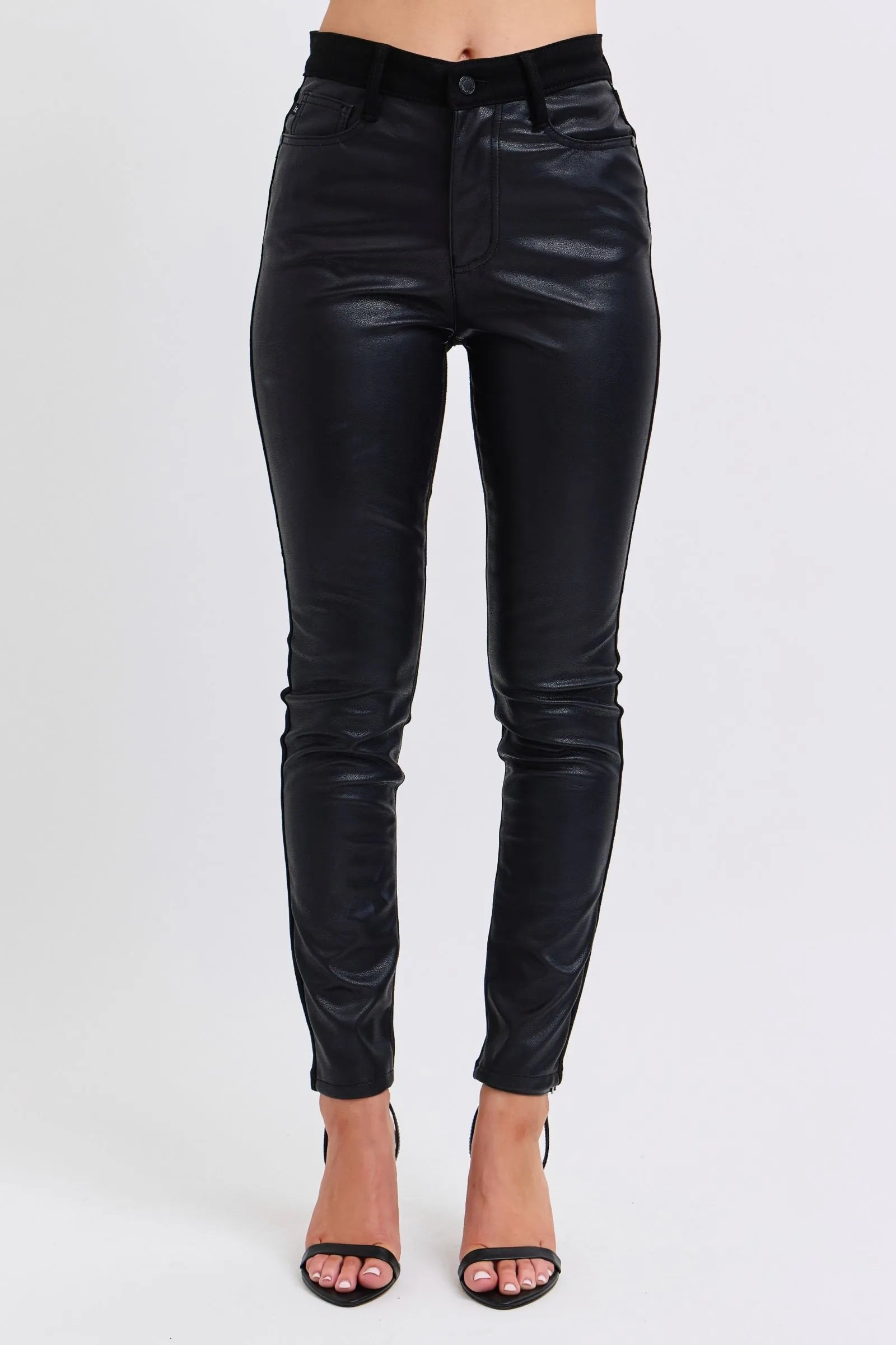 Judy Blue Plus Size HW Faux Leather Skinny Pants Black - Fashorio