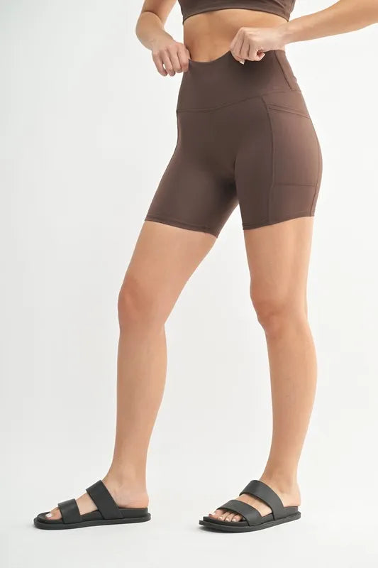 MONO B Venice Cloud Light Sculpt Biker Shorts - Fashorio