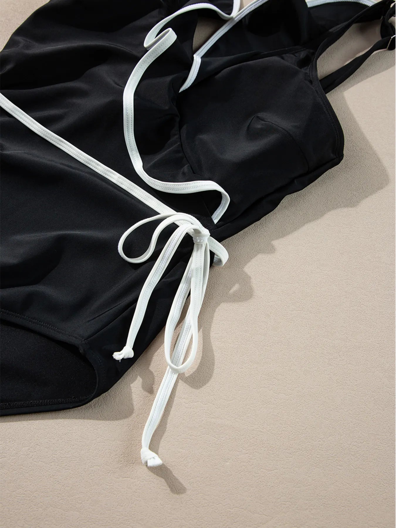 Ruffle Trim V-Neck One-Piece Swimsuit - Fashorio