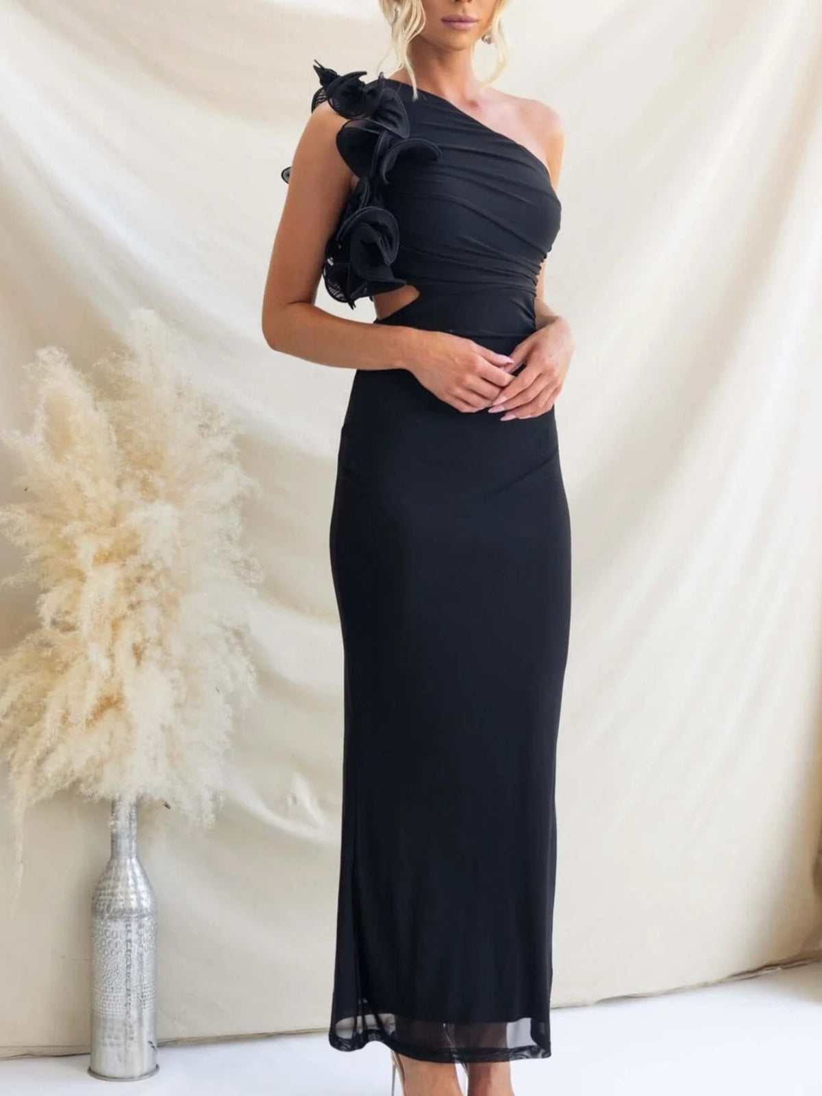One shoulder floral trim sleeveless maxi dress skirt and hem detail