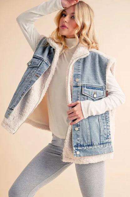 Aemi + Co Fake Two Pieces Denim Patch Sherpa Vest Coat - Fashorio