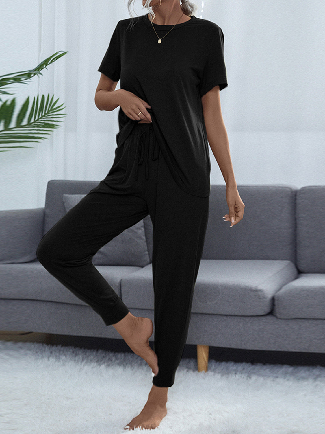Shiny Round Neck Short Sleeve Top and Pants Set Black - Fashorio