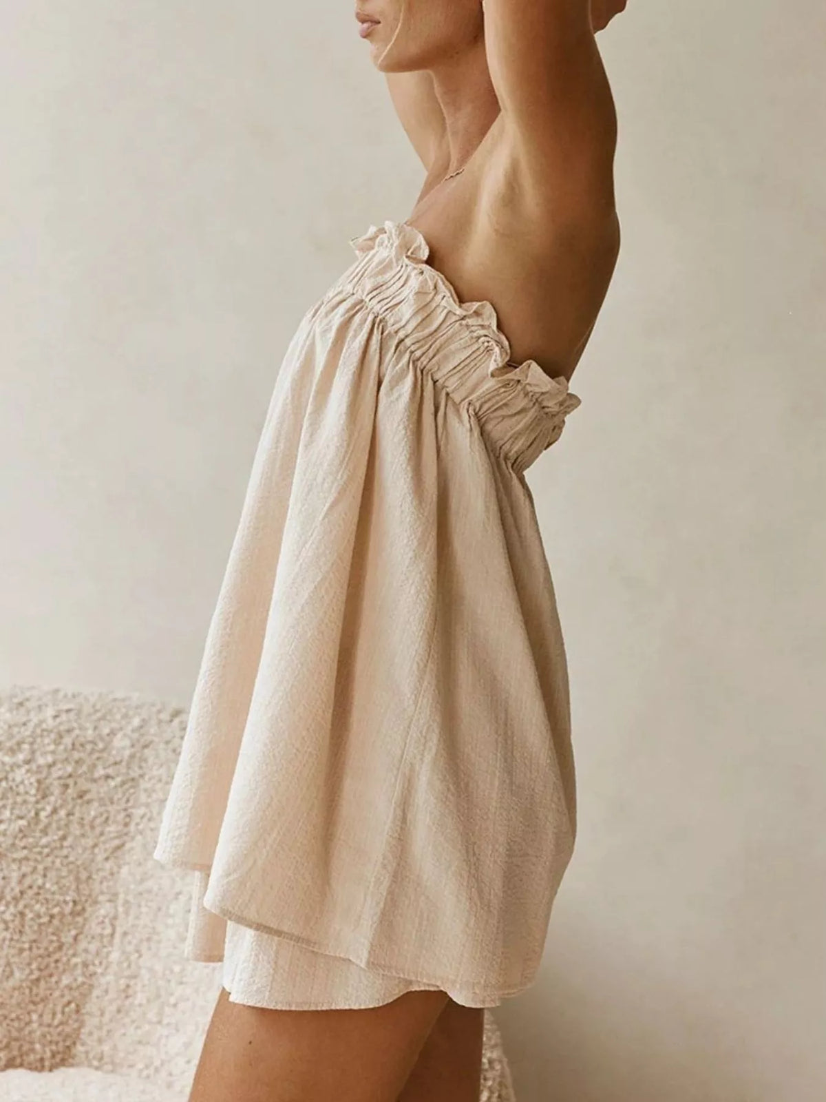 Ruched top neckline detail
