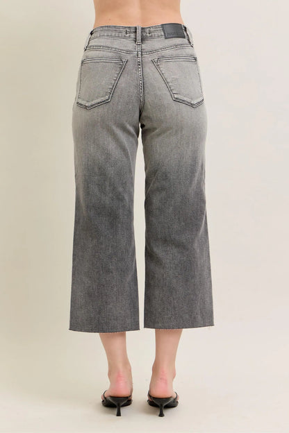 Judy Blue Full Size Wide Leg Capris Jeans Plus Size - Fashorio