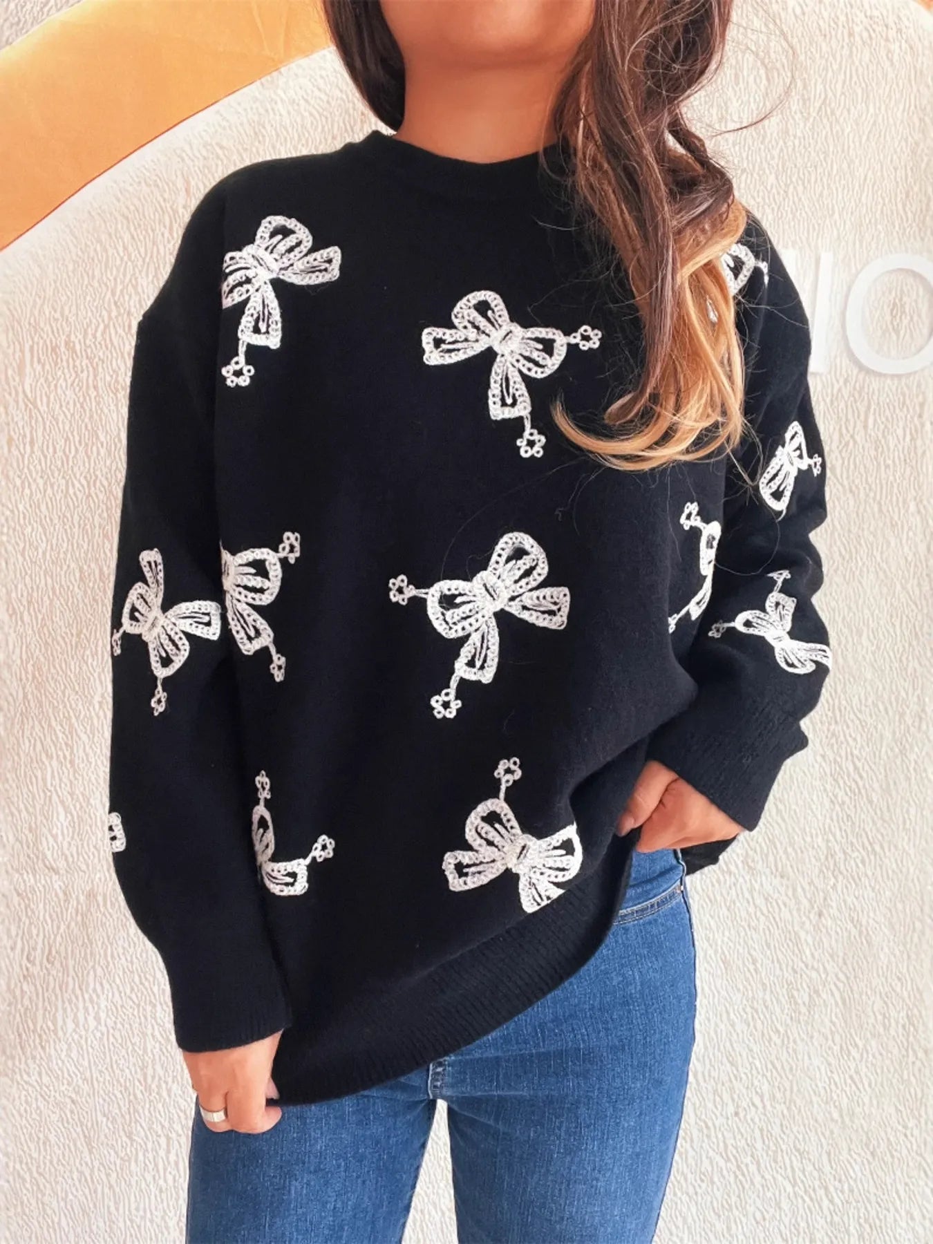 Bow Round Neck Long Sleeve Sweater - Fashorio