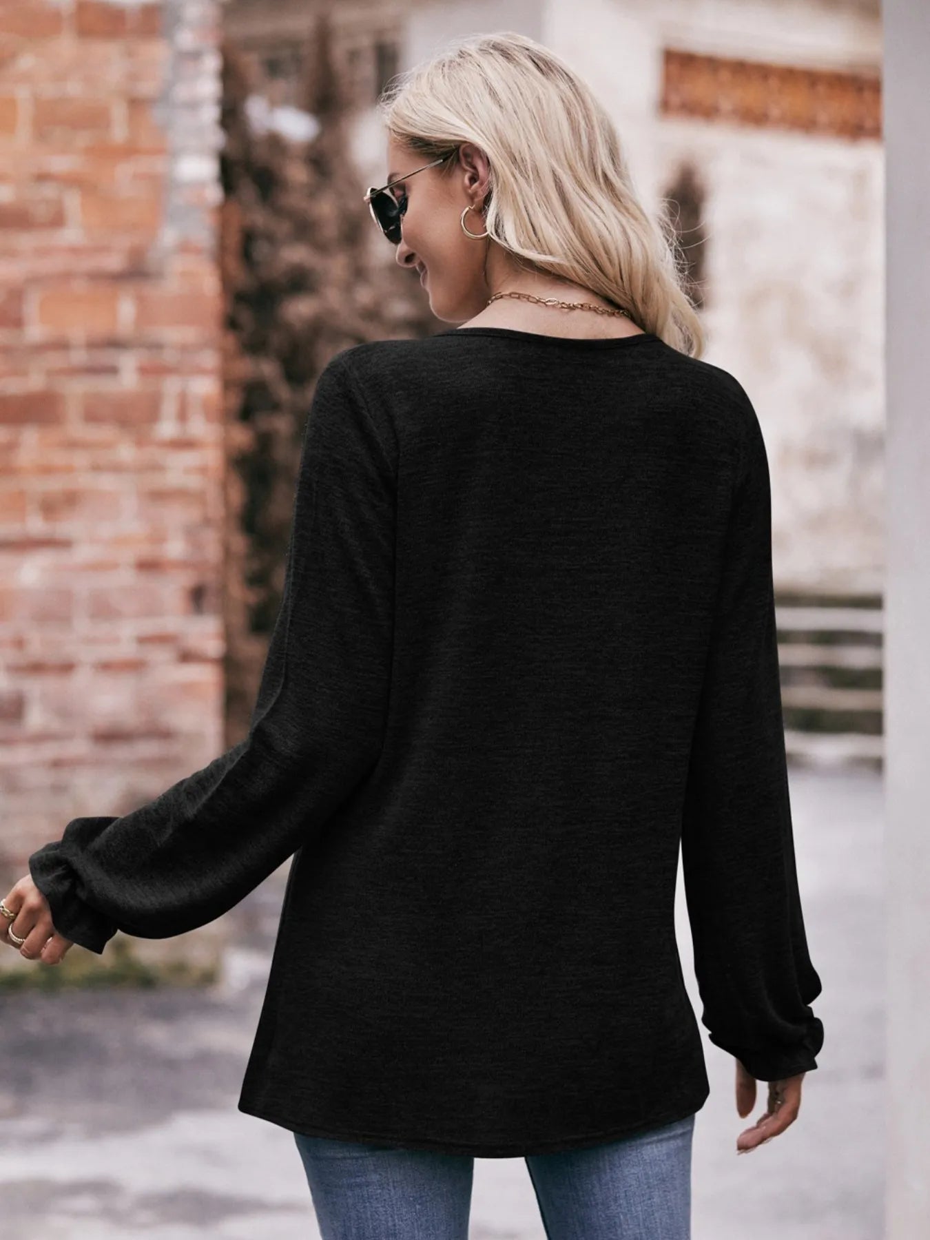 Round Neck Long Sleeve Casual T-Shirt - Fashorio