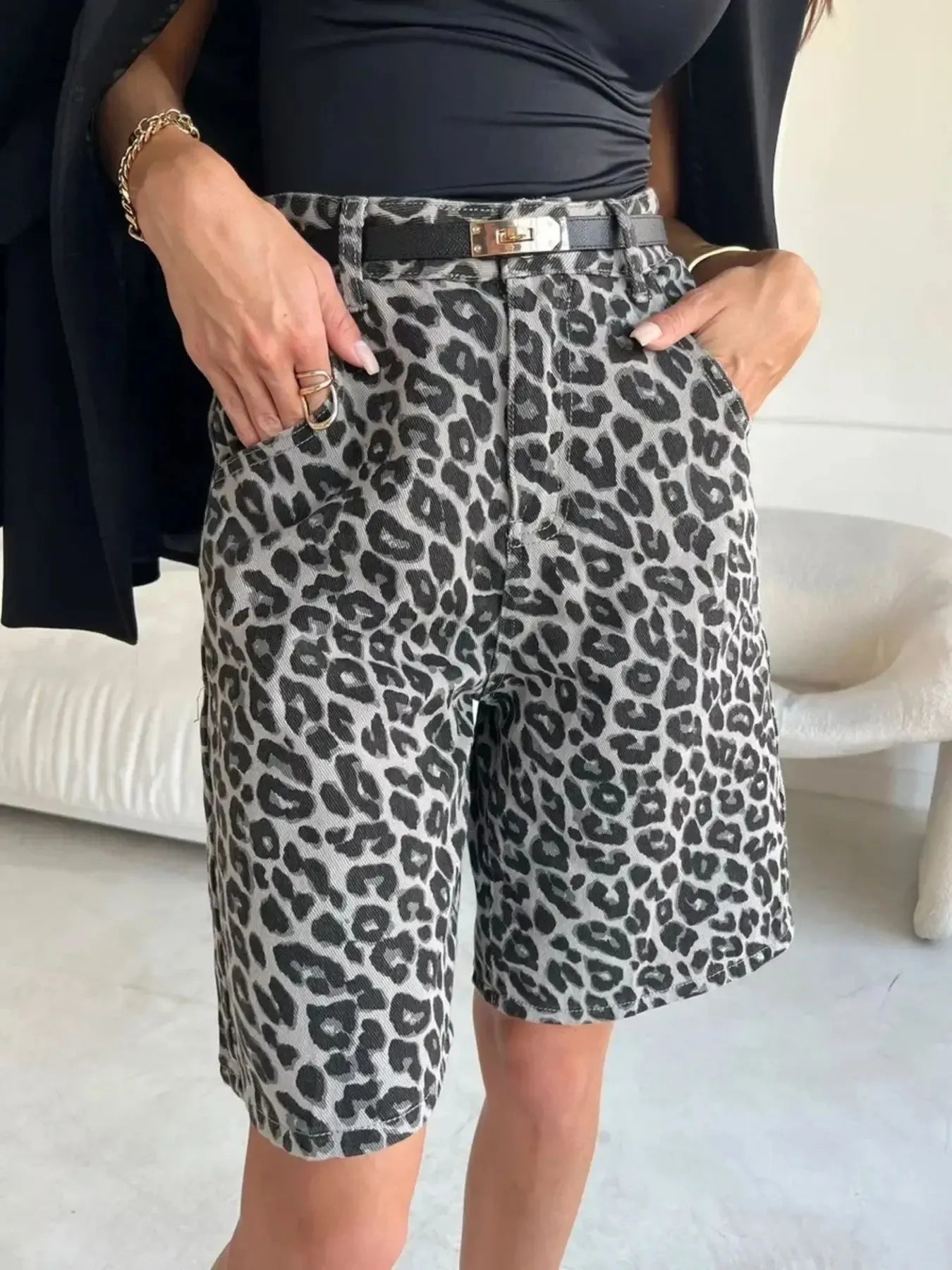 Leopard Print High-Waisted Casual Shorts Dark Gray - Fashorio
