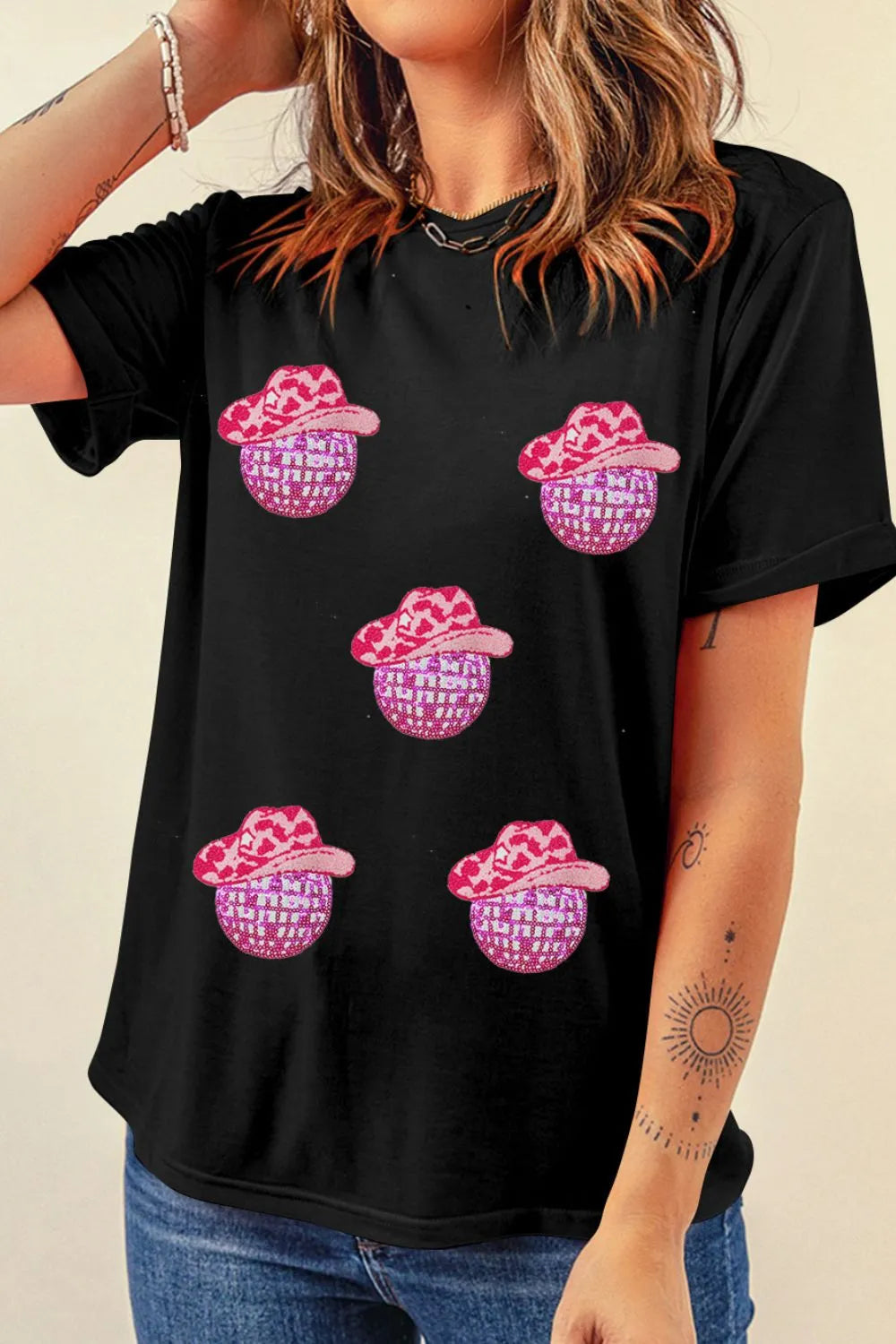 Black round neck graphic t-shirt side view