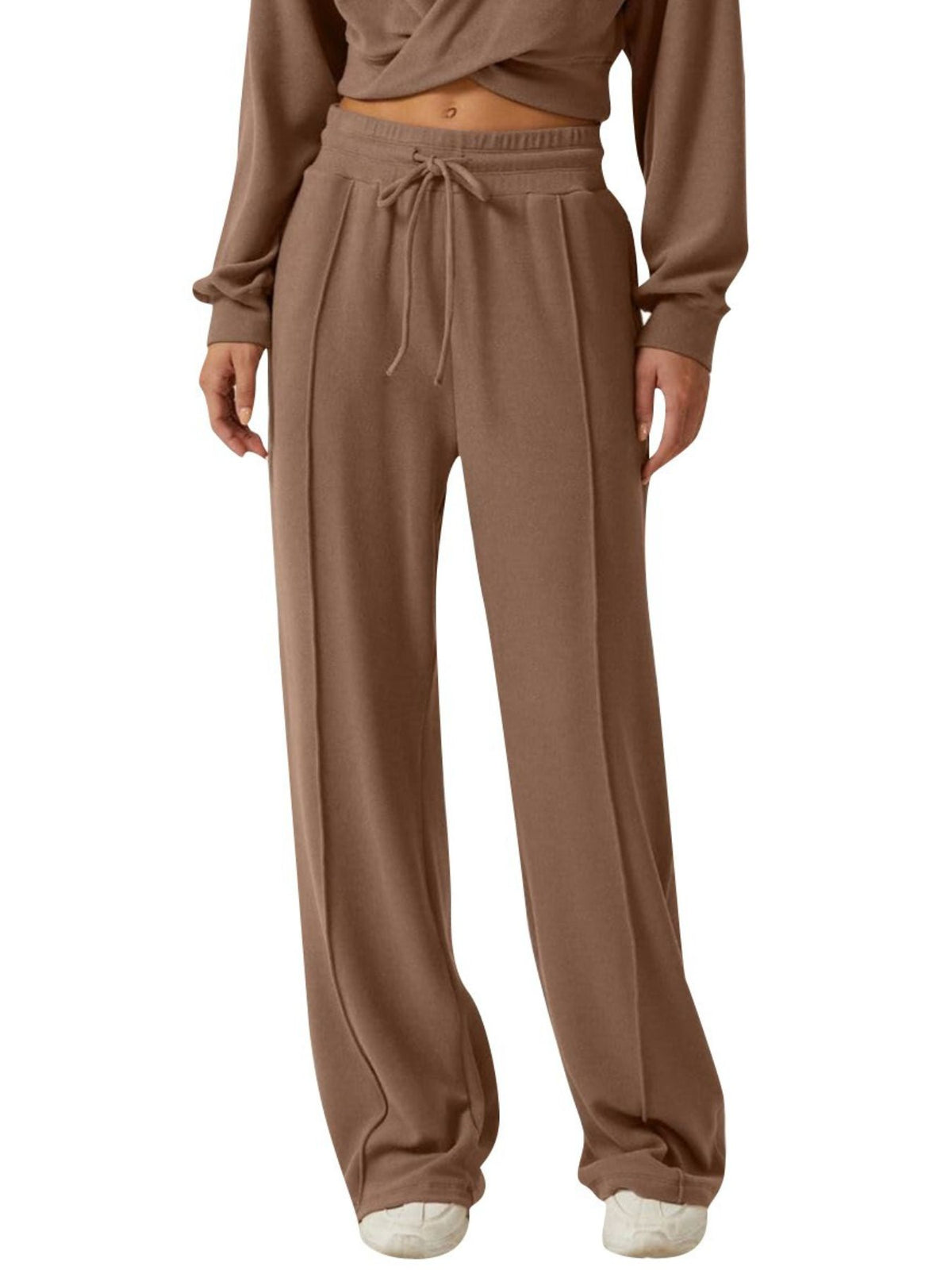 Matching twist front long sleeve top and pants set detail