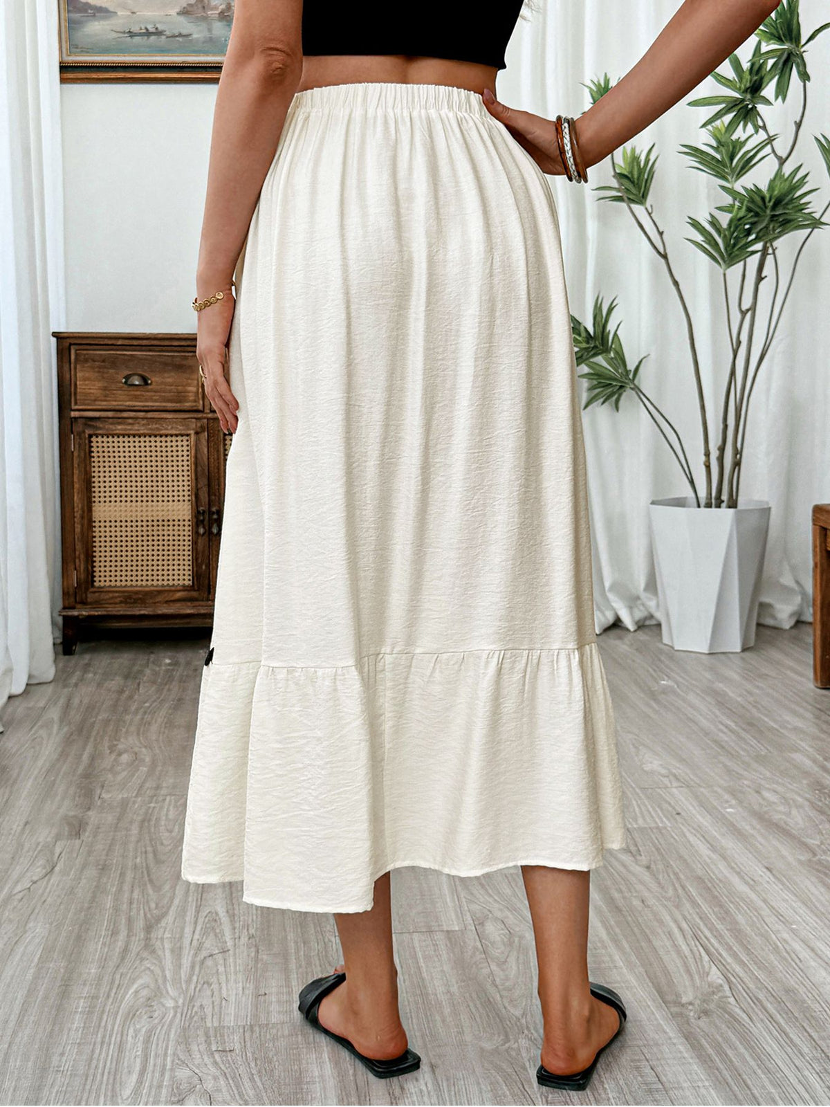 Tiered skirt movement and drape
