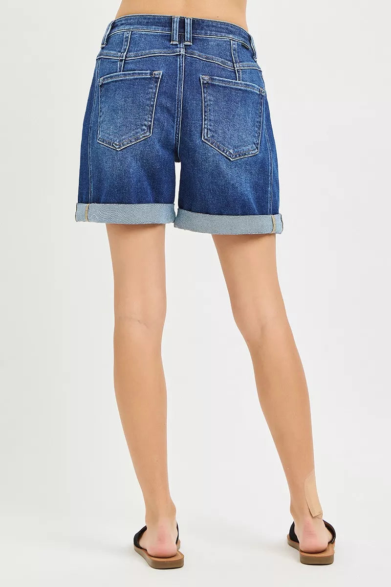 dark wash RISEN high rise roll up shorts styled outfit