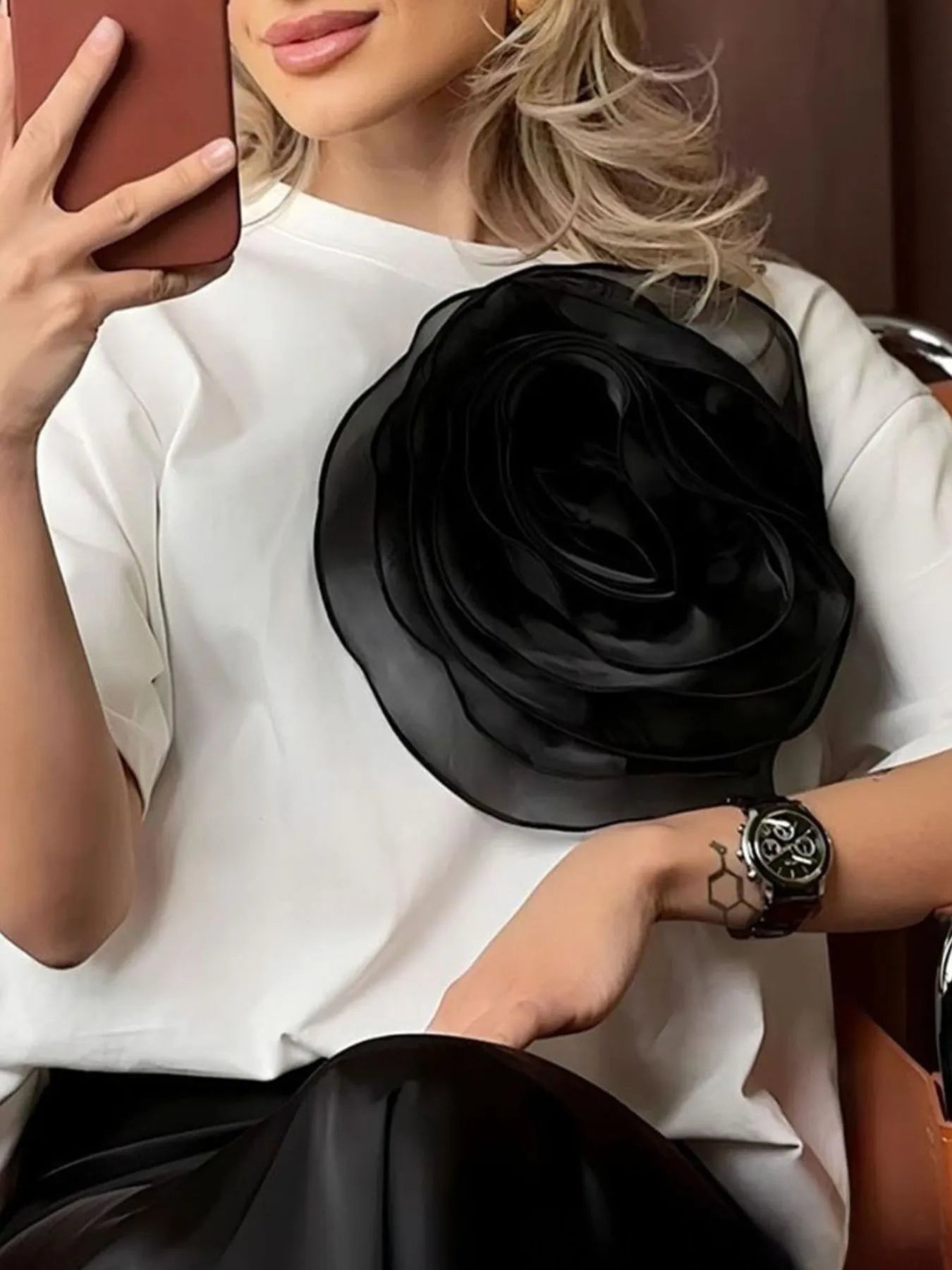 Flower Round Neck Short Sleeve T-Shirt - Fashorio