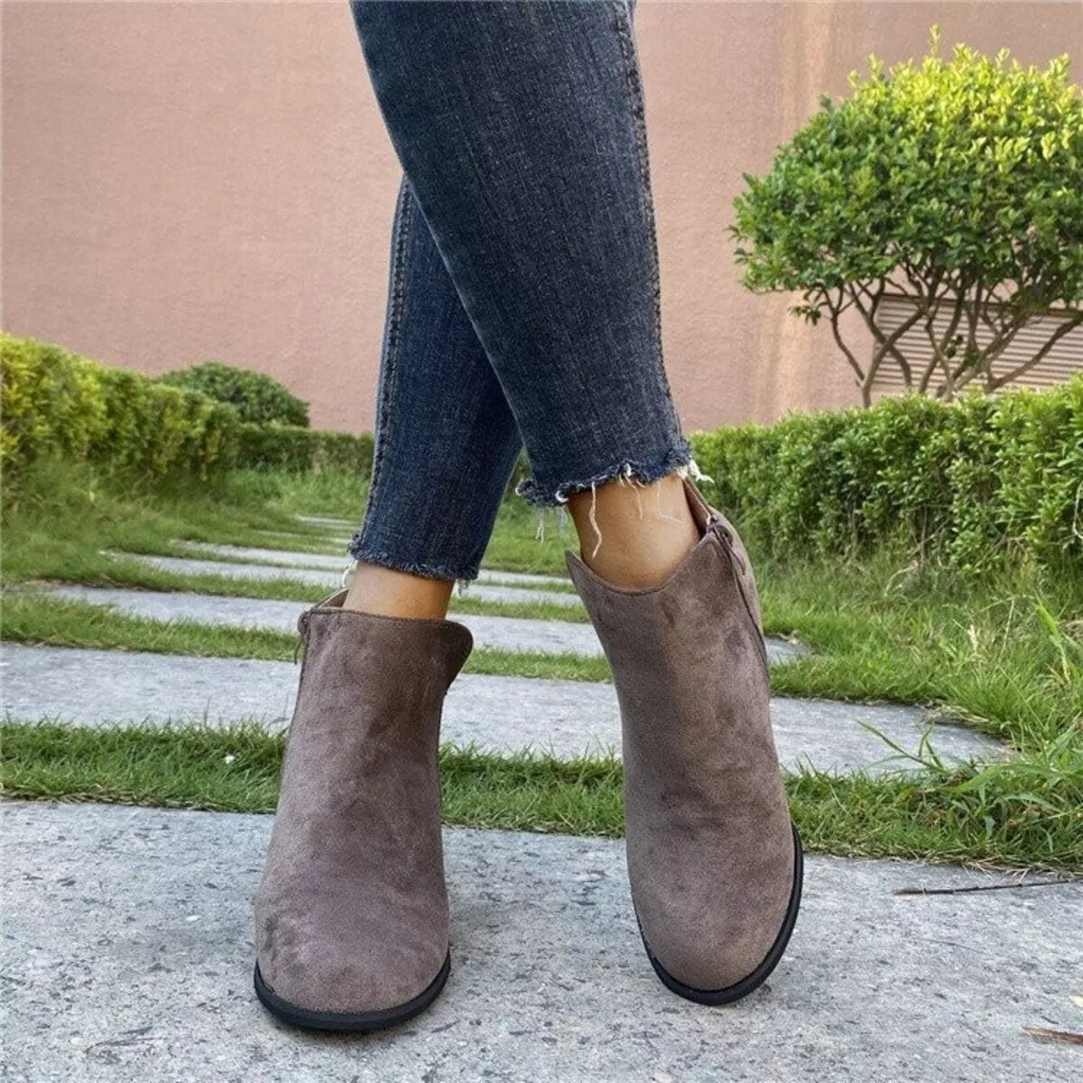 black side zip wedge boots toe close up